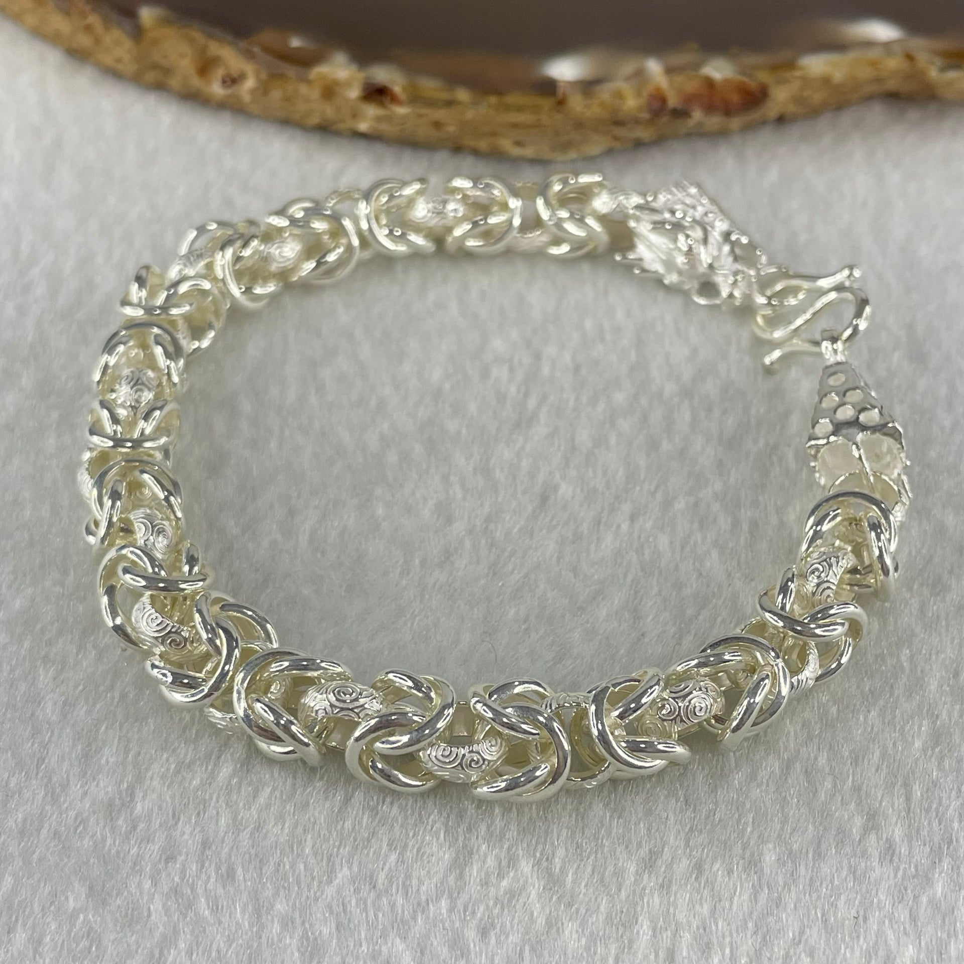 Pure 999 Sliver Double Dragon Heads Chain Bracelet 22.06g 17cm 7.5mm 15.0 by 8.0 by 8.3mm - Huangs Jadeite and Jewelry Pte Ltd