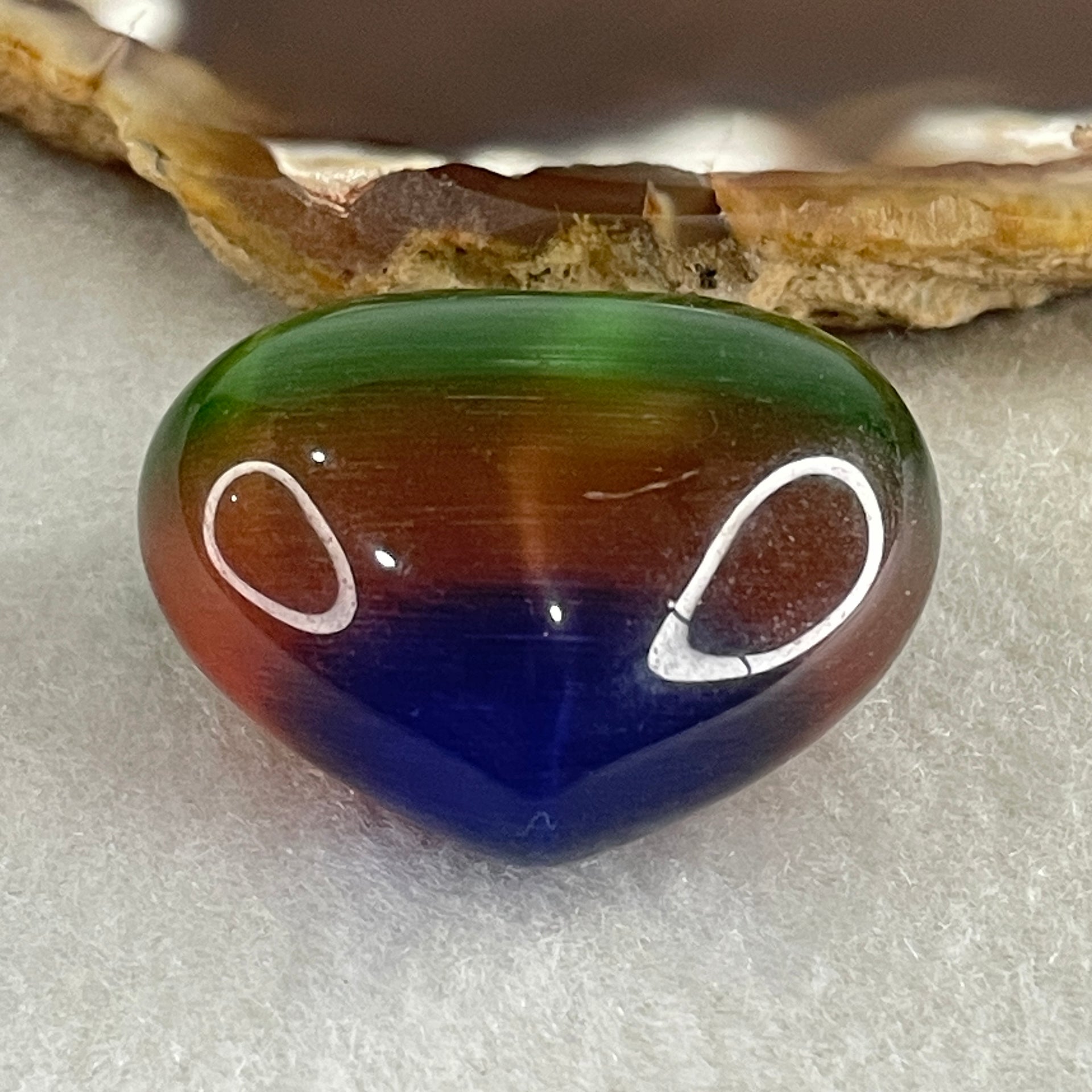Natural Green with Red and Blue Cats Eye Glass Mini Heart Shape Display 17.49g 30.3 by 25.4 by 16.1mm - Huangs Jadeite and Jewelry Pte Ltd