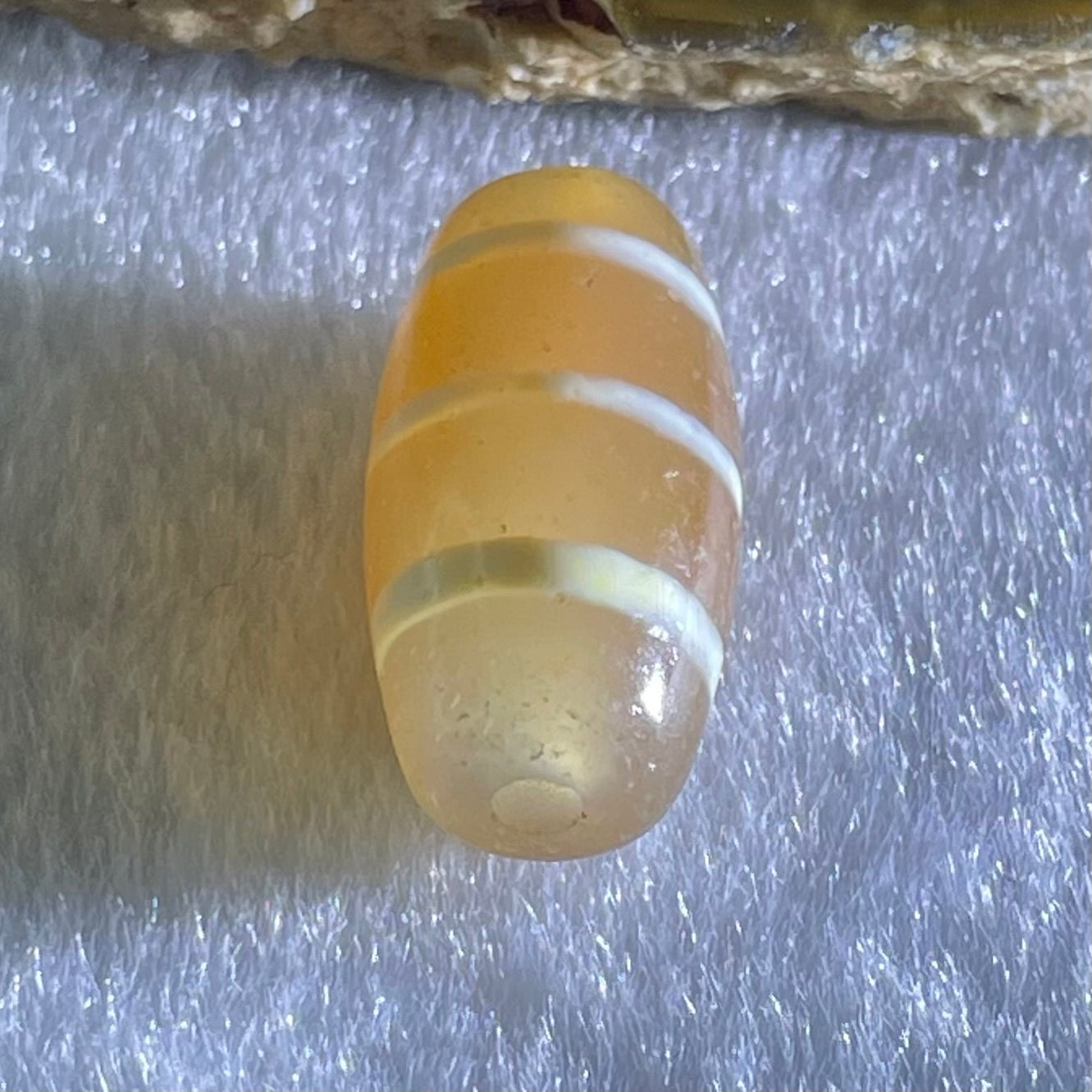 Natural Powerful Tibetan Old Oily Agate 3-Lines Dzi Bead Heavenly Master (Tian Zhu) 三行天诛 3.23g 20.1 by 10.4mm - Huangs Jadeite and Jewelry Pte Ltd