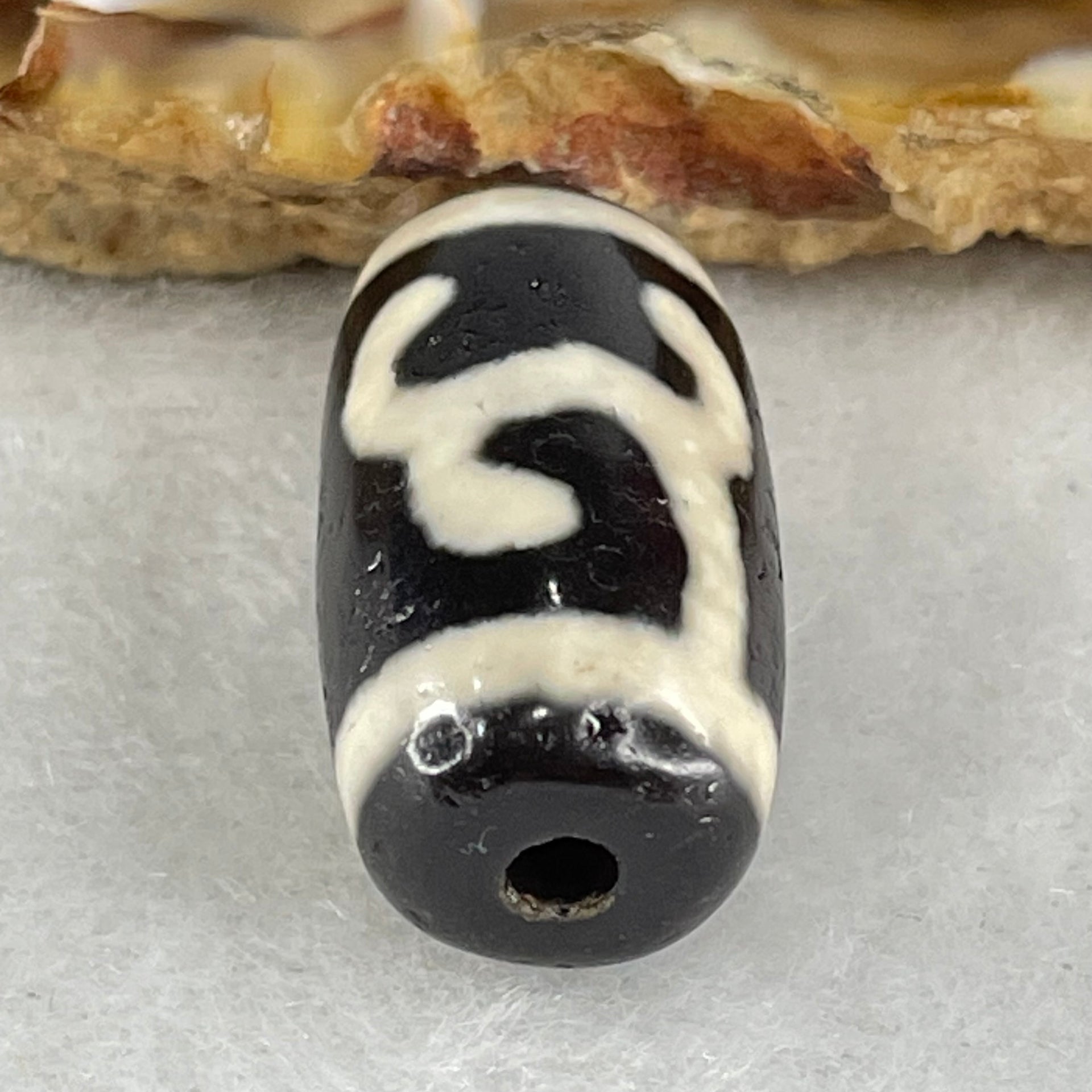 Natural Powerful Tibetan Old Oily Black White Agate Green Tara Dzi Bead Heavenly Master (Tian Zhu) 绿度母天珠 3.94g 19.6 by 11.1mm - Huangs Jadeite and Jewelry Pte Ltd
