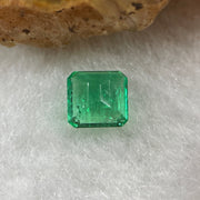 Natural Colombia Green Emerald (Beryl) Cut-Cornered Rectangular step cut 0.69ct 5.5 by 5.3 by 3.0mm - Huangs Jadeite and Jewelry Pte Ltd