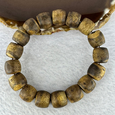 Natural Agarwood of Hainan Island 海南棋楠沉香 Floating Type 10.70 13.0 mm 17 Beads - Huangs Jadeite and Jewelry Pte Ltd