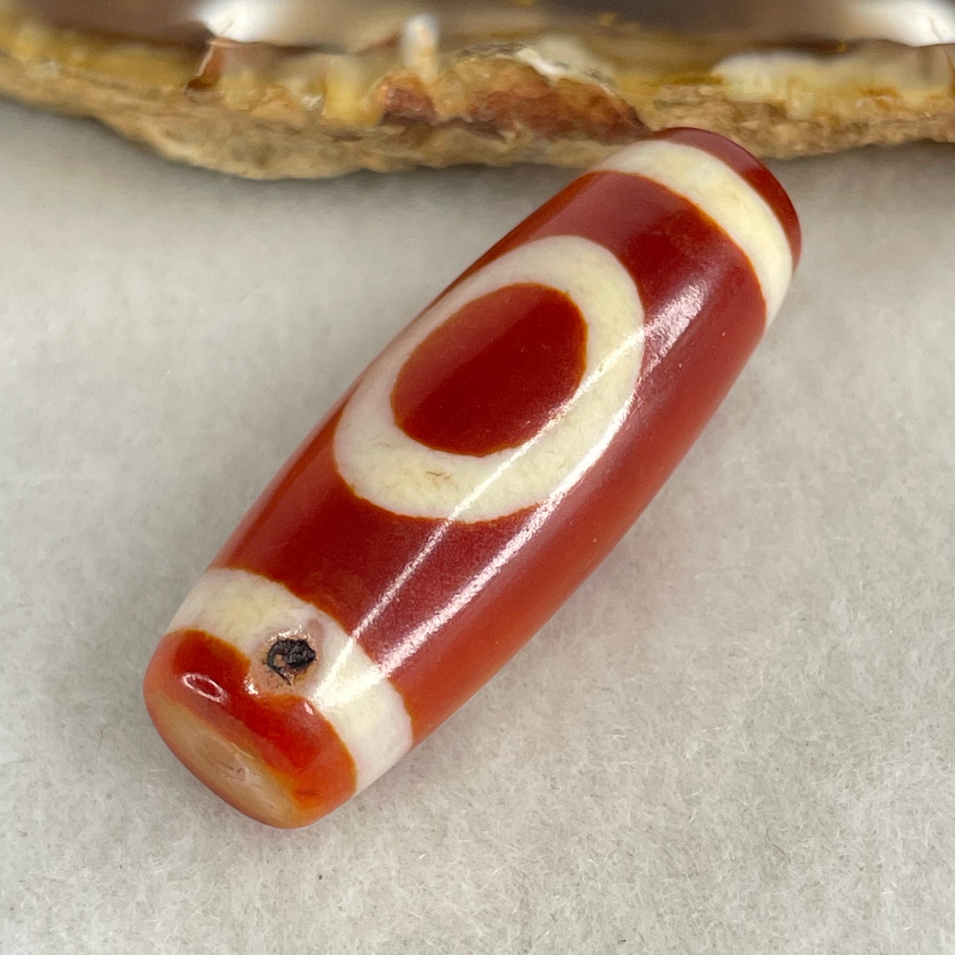 Natural Powerful Tibetan Old Oily Red White Agate One Eye Wood Element Dzi Bead Heavenly Master (Tian Zhu) 一眼木元素天珠 11.06g 38.2 by 13.6mm - Huangs Jadeite and Jewelry Pte Ltd