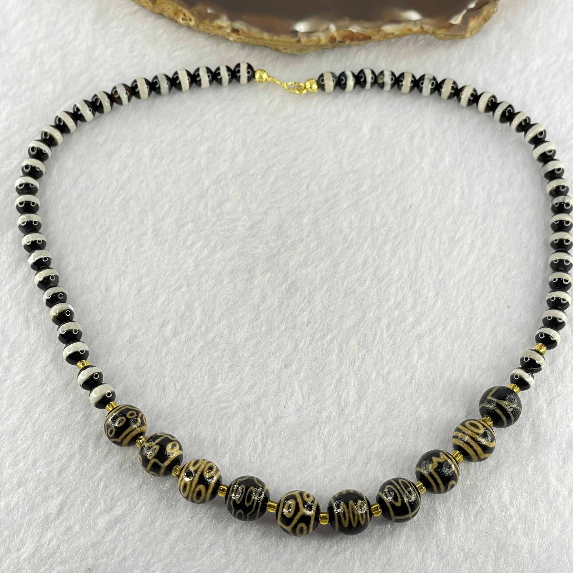 Natural Powerful Tibetan Old Oily Agate Mix Dzi Beads Bracelet (Tian Zhu) 30.36g 10.5mm 10 Beads 6.3mm 50 Beads - Huangs Jadeite and Jewelry Pte Ltd