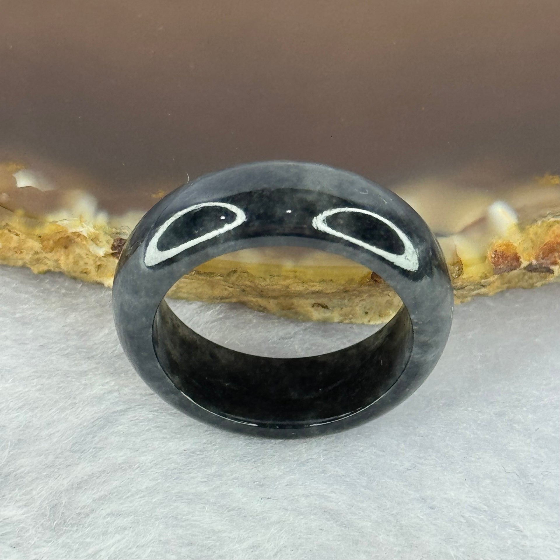 Type A Black Wuji Jadeite Ring 4.21g 7.4 by 3.6mm US8 HK17.75 - Huangs Jadeite and Jewelry Pte Ltd