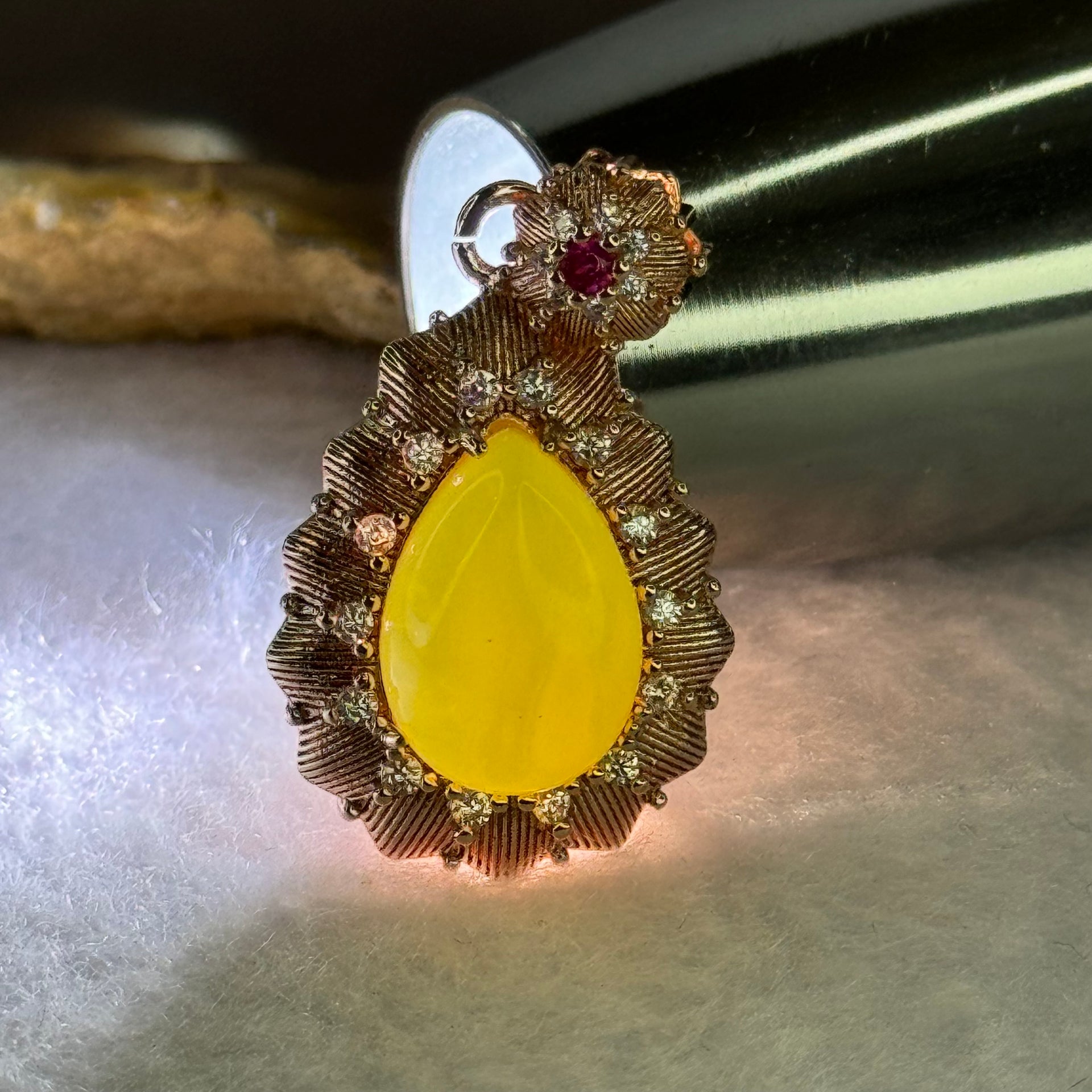 Natural Milk Royal White Amber with Crystals in Rose Gold Color Pendent 3.18g 14.1 by 10.0 by 5.0mm - Huangs Jadeite and Jewelry Pte Ltd