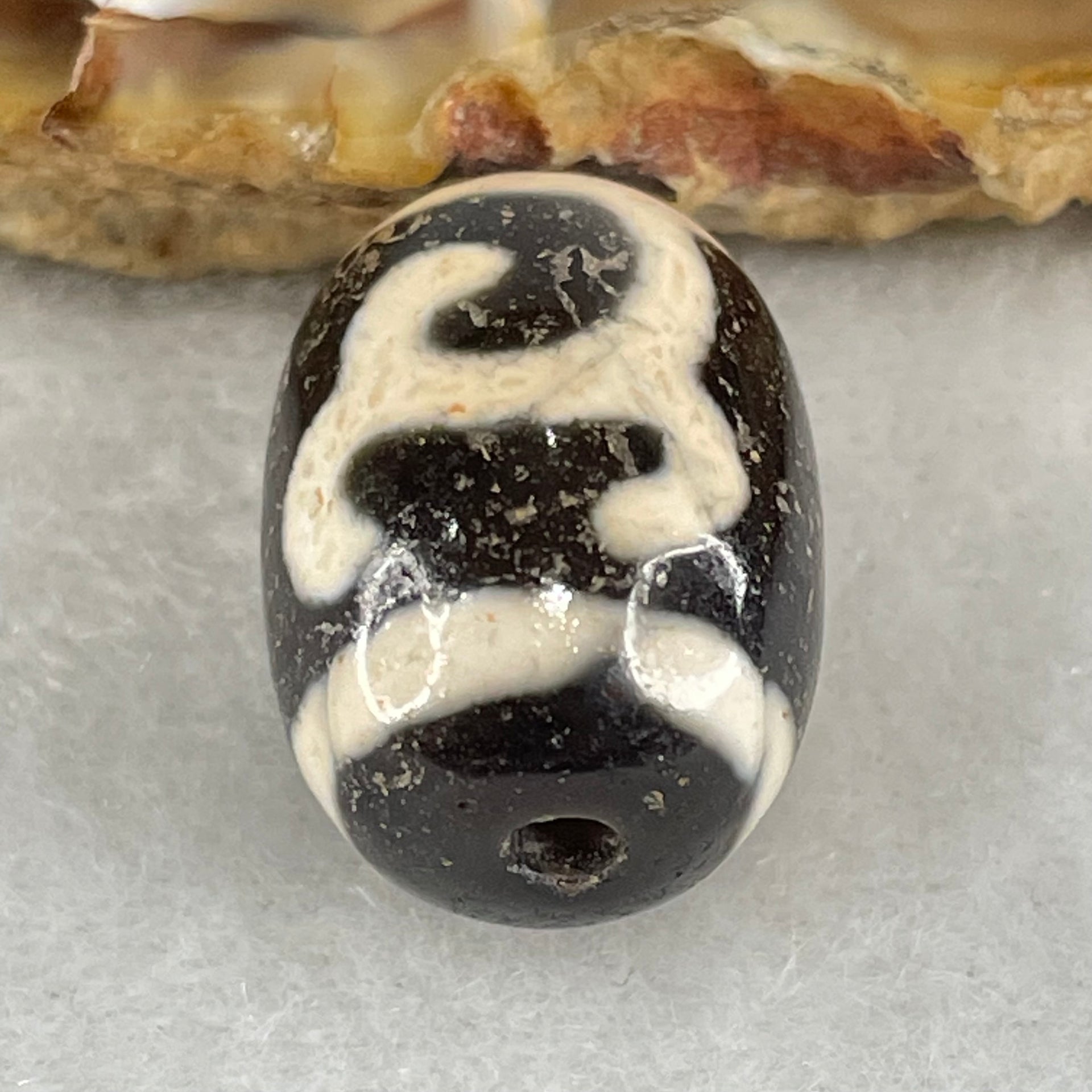 Natural Powerful Tibetan Old Oily Black White Agate Green Tara Dzi Bead Heavenly Master (Tian Zhu) 绿度母天珠 4.50g 17.7 by 12.9mm - Huangs Jadeite and Jewelry Pte Ltd