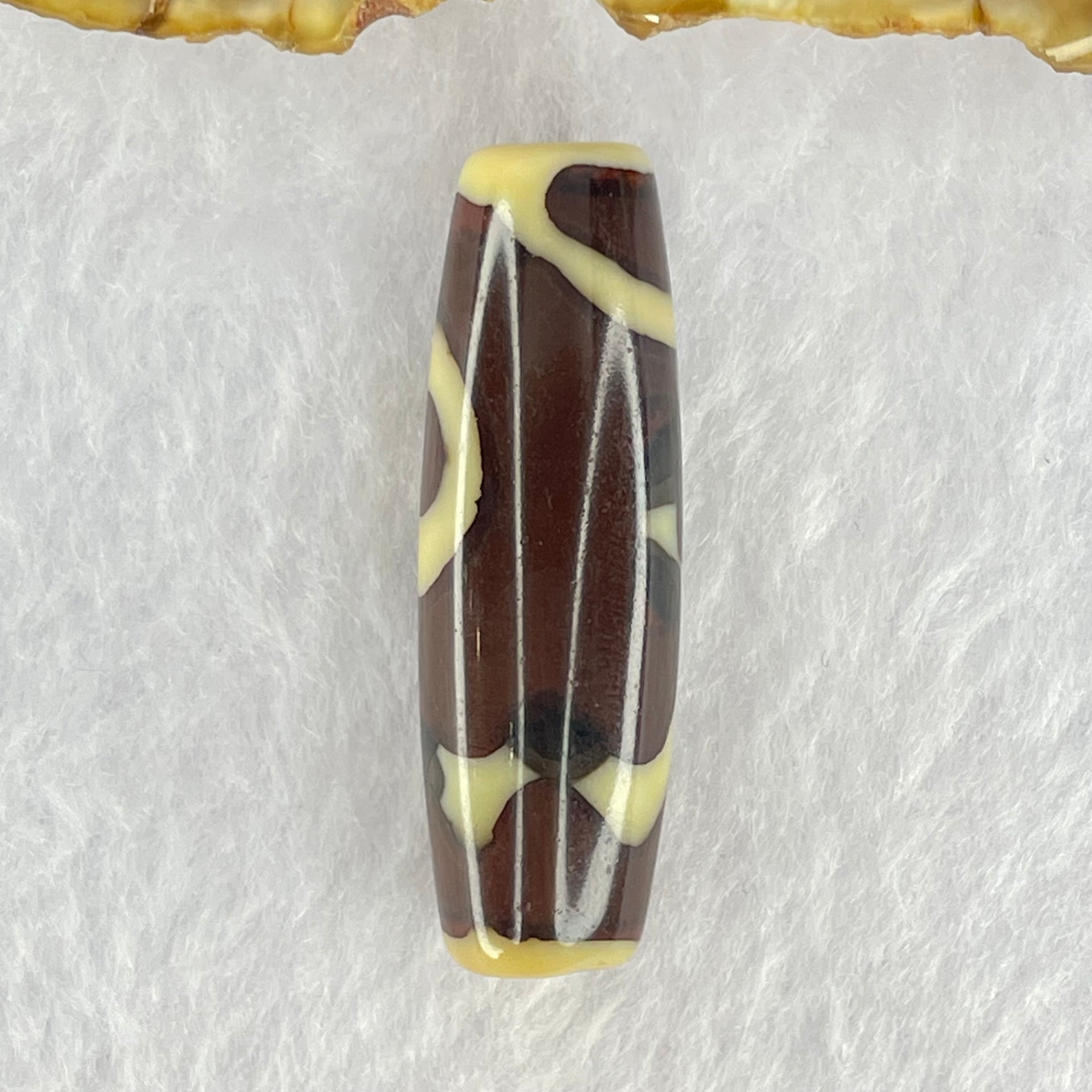 Natural Powerful Tibetan Old Oily Agate Sky Door Serenity 1 Eye Dzi Bead Heavenly Master (Tian Zhu) 一眼天诛 8.66g 37.6 by 12.0mm - Huangs Jadeite and Jewelry Pte Ltd