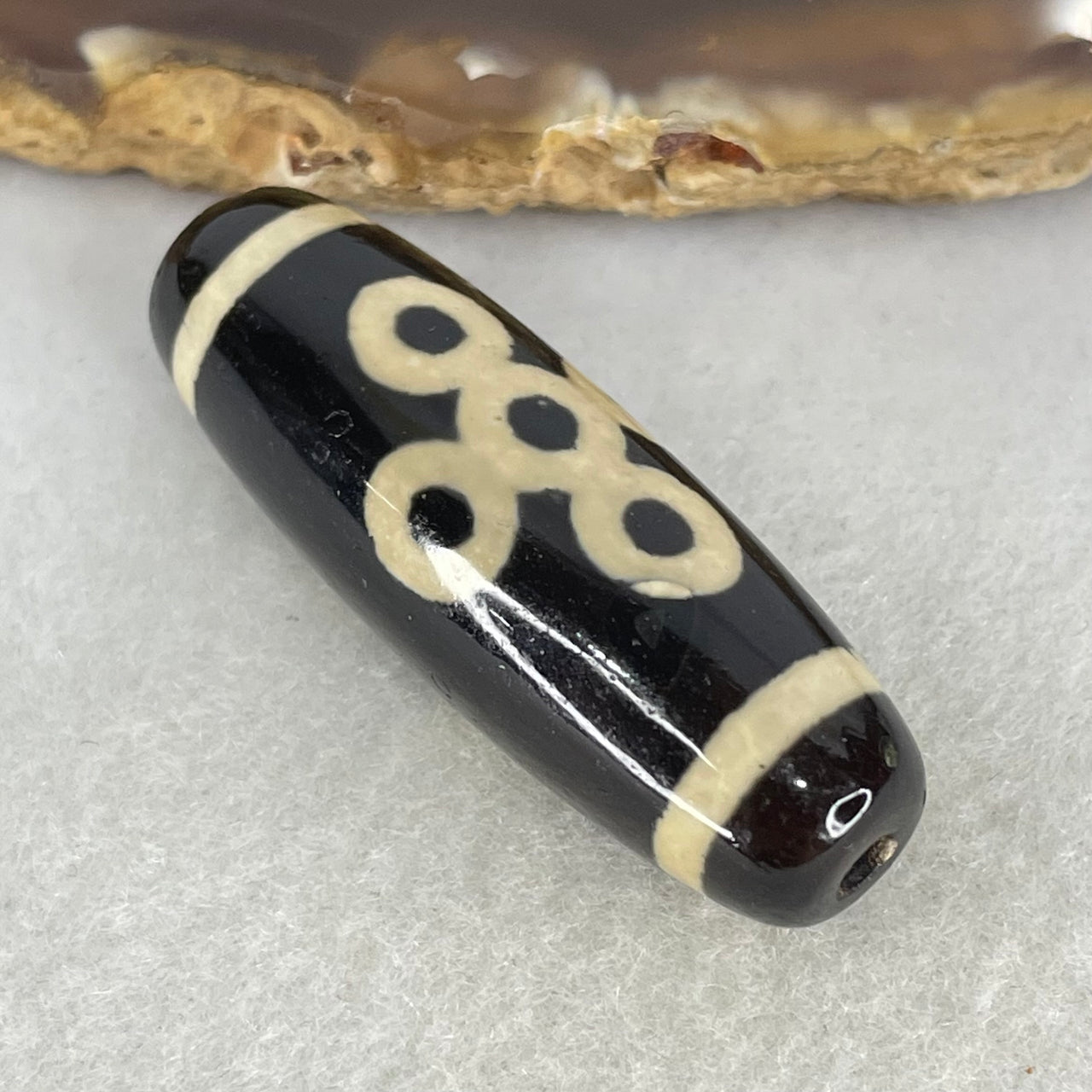 Natural Powerful Tibetan Old Oily Agate 5 Eyes Lightning Dzi Bead Heavenly Master (Tian Zhu) 五眼闪电天珠  10.91g 40.2 by 13.6mm - Huangs Jadeite and Jewelry Pte Ltd