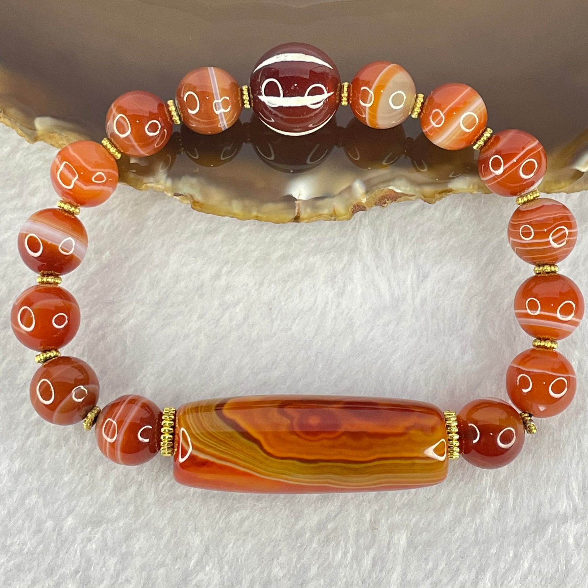 Natural Carnelian Agate Beads Bracelet 40.57g 19cm 36.6 by 10.6mm, 10.6mm 1 Pcs, 6.4mm 14 Beads - Huangs Jadeite and Jewelry Pte Ltd