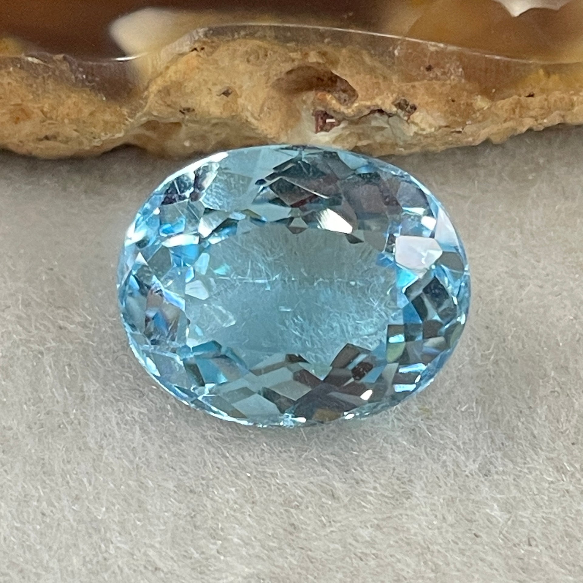 Natural Sky Blue Topaz Oval Shape 12.31ct 14.7 by 11.8 by 8.1mm - Huangs Jadeite and Jewelry Pte Ltd
