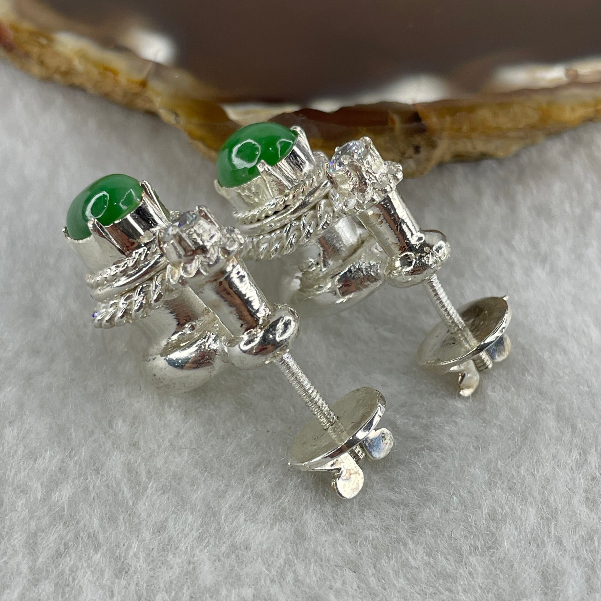 Type A Natural Full Old Mine Spicy Green Jadeite Cabochon 8.8 by 6.7 by 4.0mm Stone for Setting 20.97g (On Silver Earrings Mold) - Huangs Jadeite and Jewelry Pte Ltd