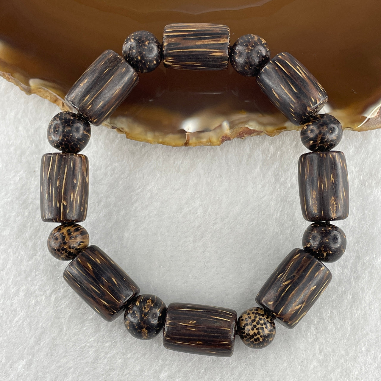 Natural Agarwood Beads 10.8mm with Lulutong each about 16.4 by 11.5mm Bracelet 19.91g 17cm (Very Slightly Scented)