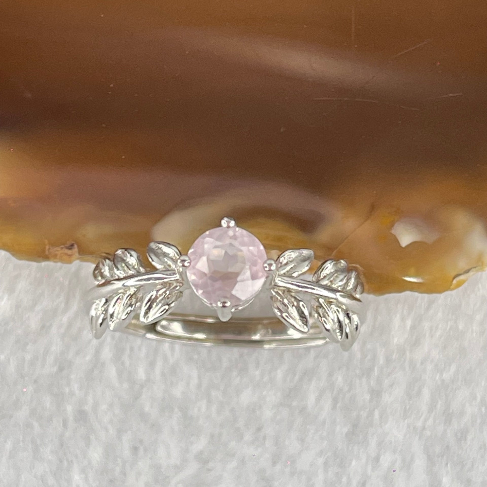 Natural Pink Morganite with Crystals In S925 Sliver Ring (Adjustable Size) 1.85g 4.8 by 3.5mm - Huangs Jadeite and Jewelry Pte Ltd