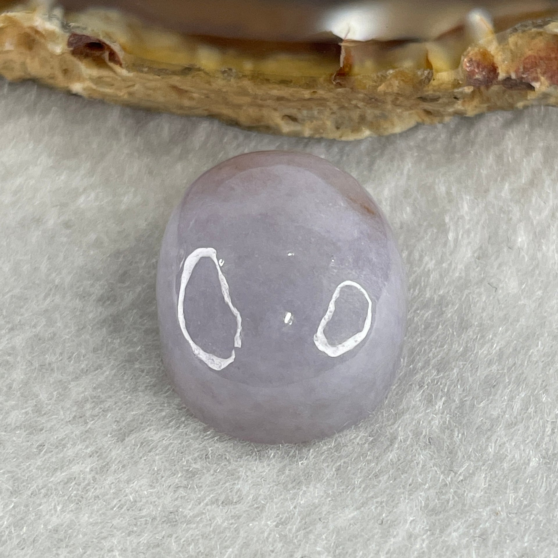Natural Type A Lavender with Reddish Spot Jadeite Oval Shape Cabochon Stone for Setting 8.24g 21.2 by 16.7 by 10.5mm - Huangs Jadeite and Jewelry Pte Ltd