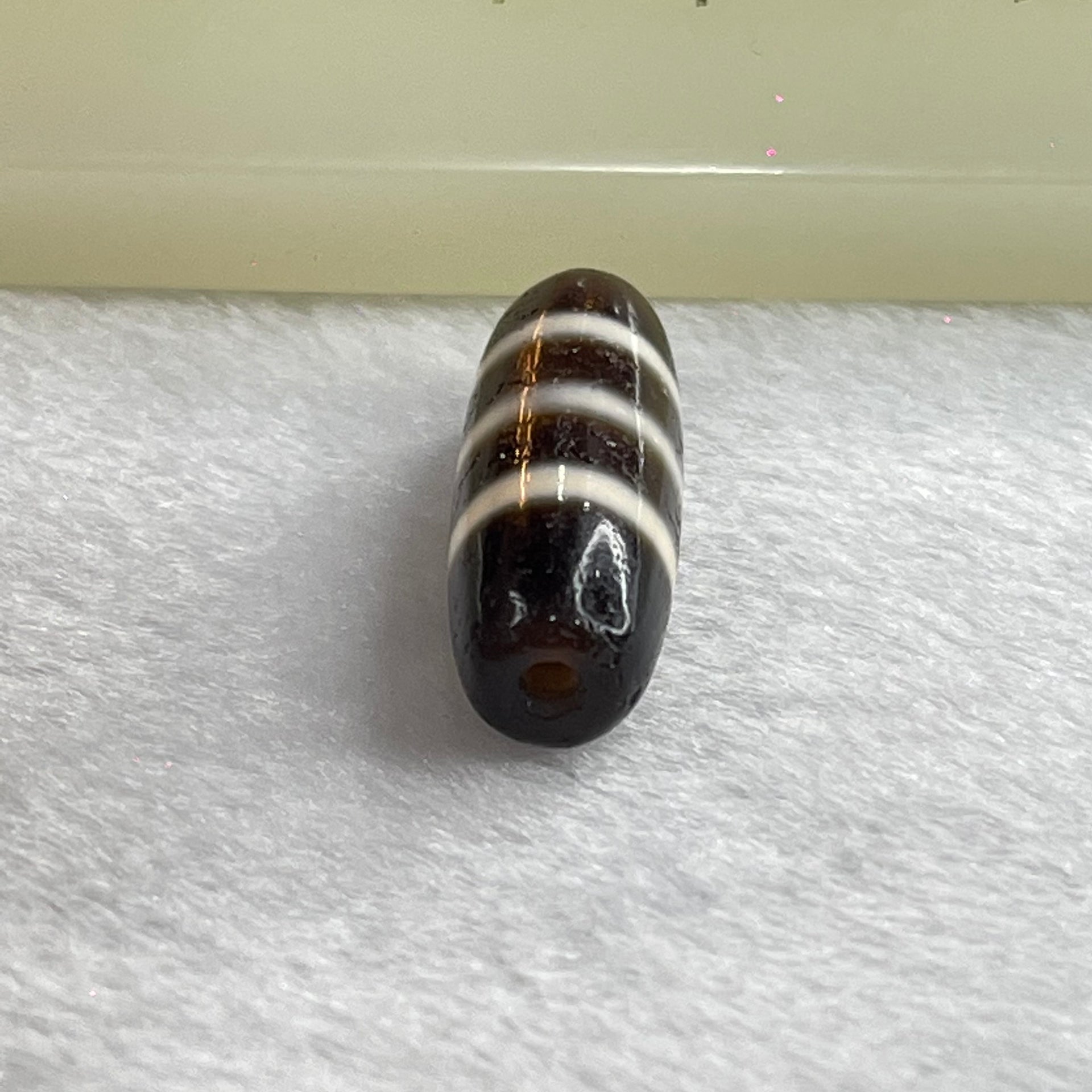Natural Powerful Tibetan Old Oily Agate 3 Striped Dzi Bead Heavenly Master (Tian Zhu) 三条纹天诛 4.75g 28.7 by 10.3mm - Huangs Jadeite and Jewelry Pte Ltd