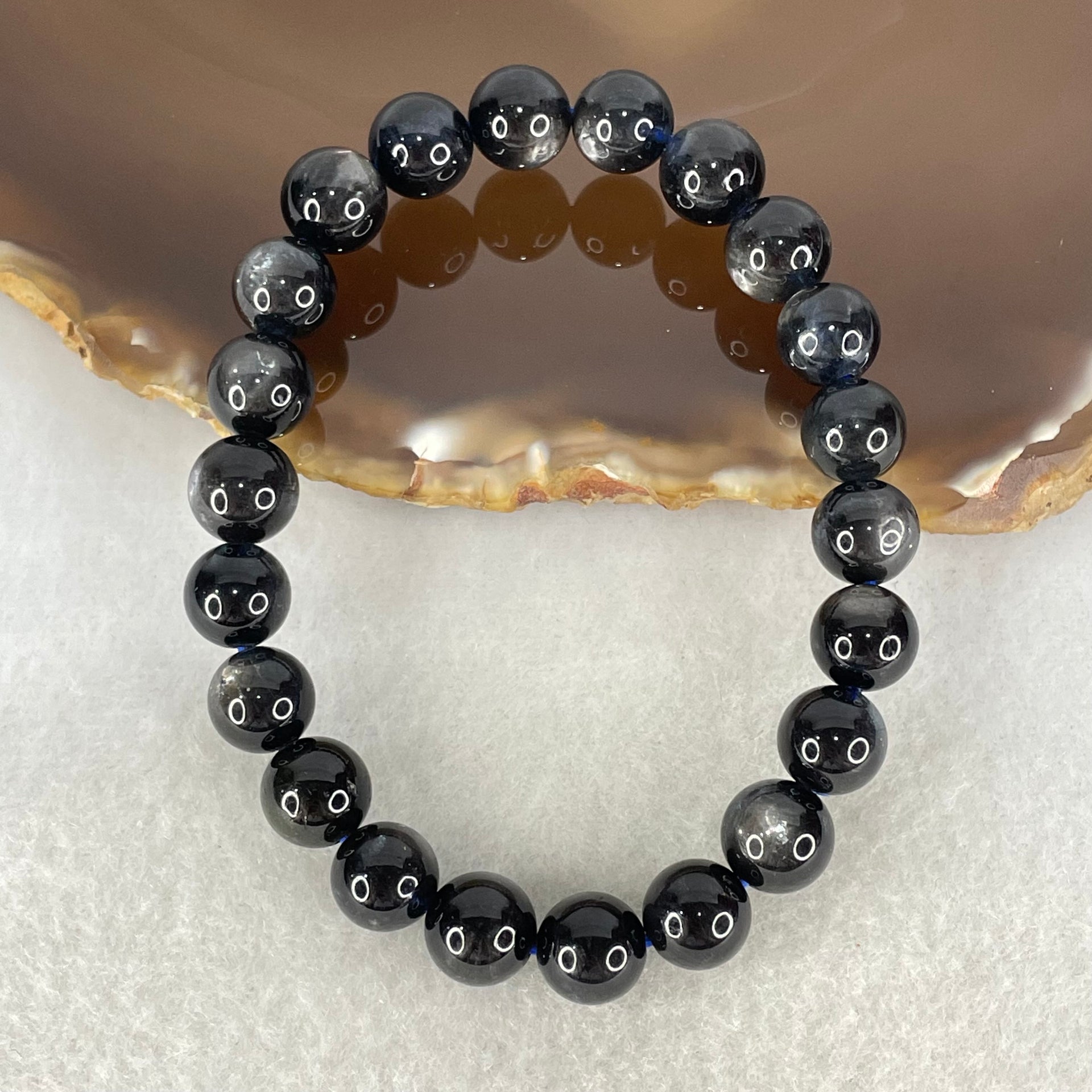 Good Grade Natural Devils Blue Beryl Aquamarine Beads Bracelet 20.54g 16cm 8.9mm 22 Beads - Huangs Jadeite and Jewelry Pte Ltd