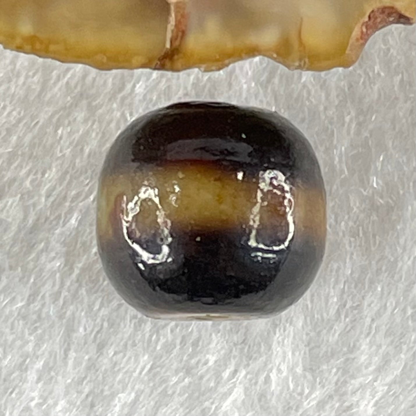 Natural Powerful Tibetan Old Oily Agate 1 Line Dzi Bead Heavenly Master (Tian Zhu) 1.81g 10.0 by 10.8mm - Huangs Jadeite and Jewelry Pte Ltd