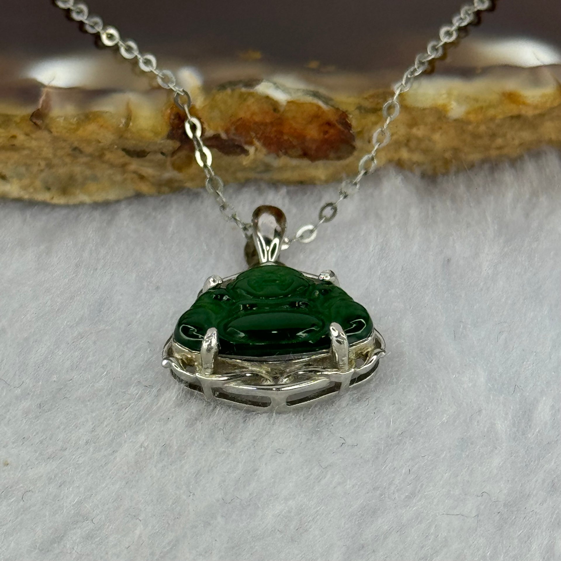 Type A Icy Green Omphasite Jadeite Milo Buddha 9.3 by 13.1 by 2.0mm in S925 Sliver Necklace 2.18g - Huangs Jadeite and Jewelry Pte Ltd