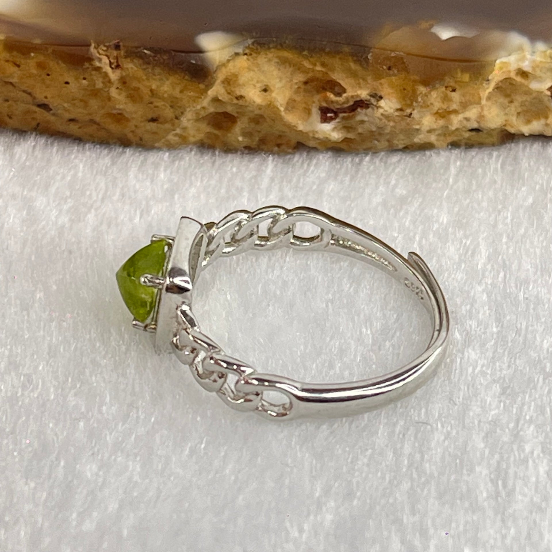 Natural Green Peridot with Crystals In S925 Sliver Ring (Adjustable Size) 1.73g 4.6 by 2.8mm - Huangs Jadeite and Jewelry Pte Ltd