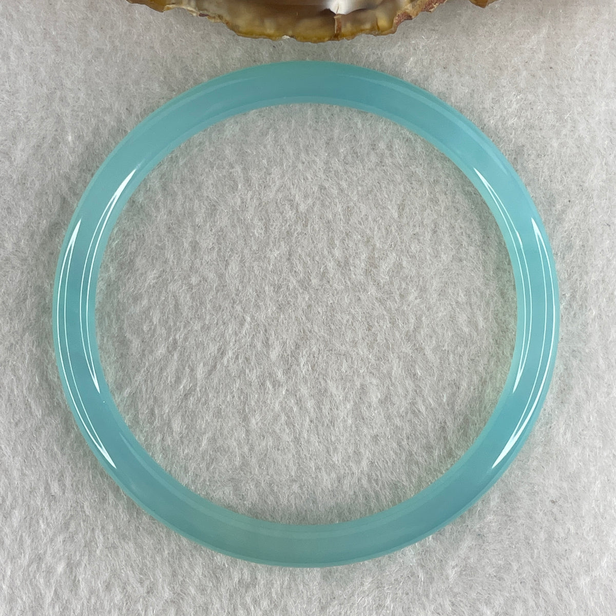 Natural Blue Chalcedony Agate Bangle | 61.2mm Inner Diameter (15.13g 5.6x6.0mm | Perfect Flawless Grade | Serenity, Eloquence & Calming Mind) - Huangs Jadeite and Jewelry Pte Ltd