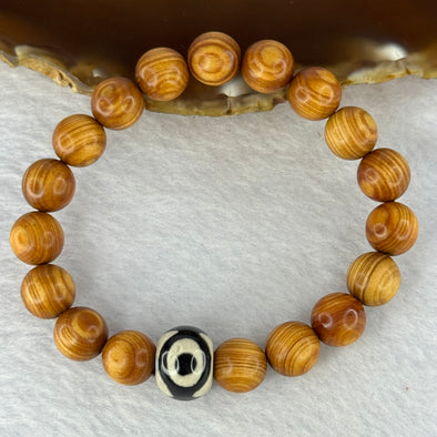 Natural Old Yabai Thuja Wood Beads With 3 Eyes Dzi Bead  Bracelet 老树崖柏三眼天珠手链 11.81g 16.5cm 10.2mm 18 Beads/ 14.1 by 10.9mm 1 Bead - Huangs Jadeite and Jewelry Pte Ltd