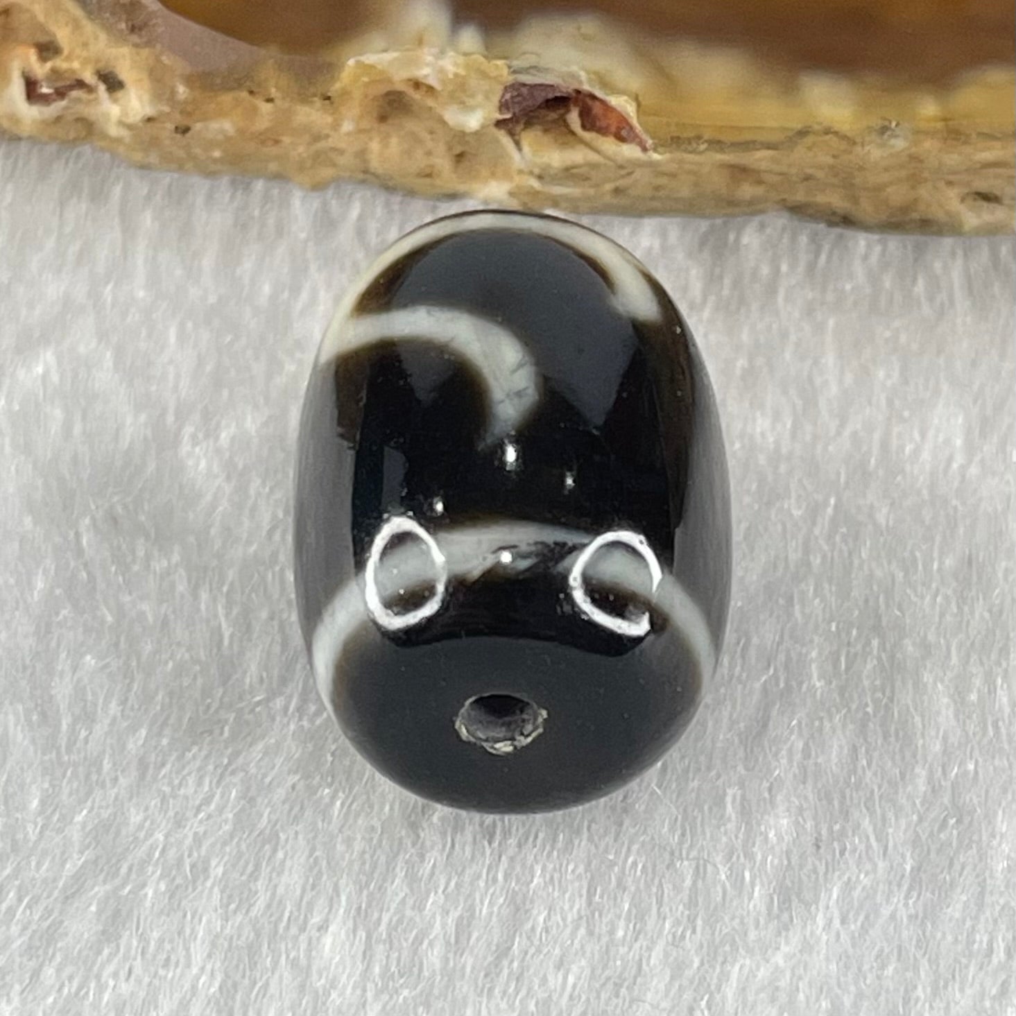 Natural Powerful Tibetan Old Oily Green Tara Dzi Bead Heavenly Master (Tian Zhu) 绿度母天珠 4.86g 17.3 by 13.1mm - Huangs Jadeite and Jewelry Pte Ltd