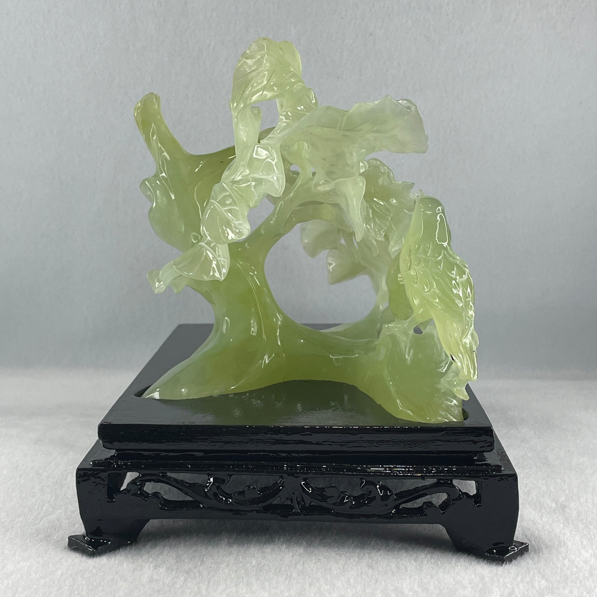 Natural Green Serpentine Twin Magpie Birds on Tree with Wooden Stand Display 792.2g L203.0 by B146.0 by H170.0 mm - Huangs Jadeite and Jewelry Pte Ltd