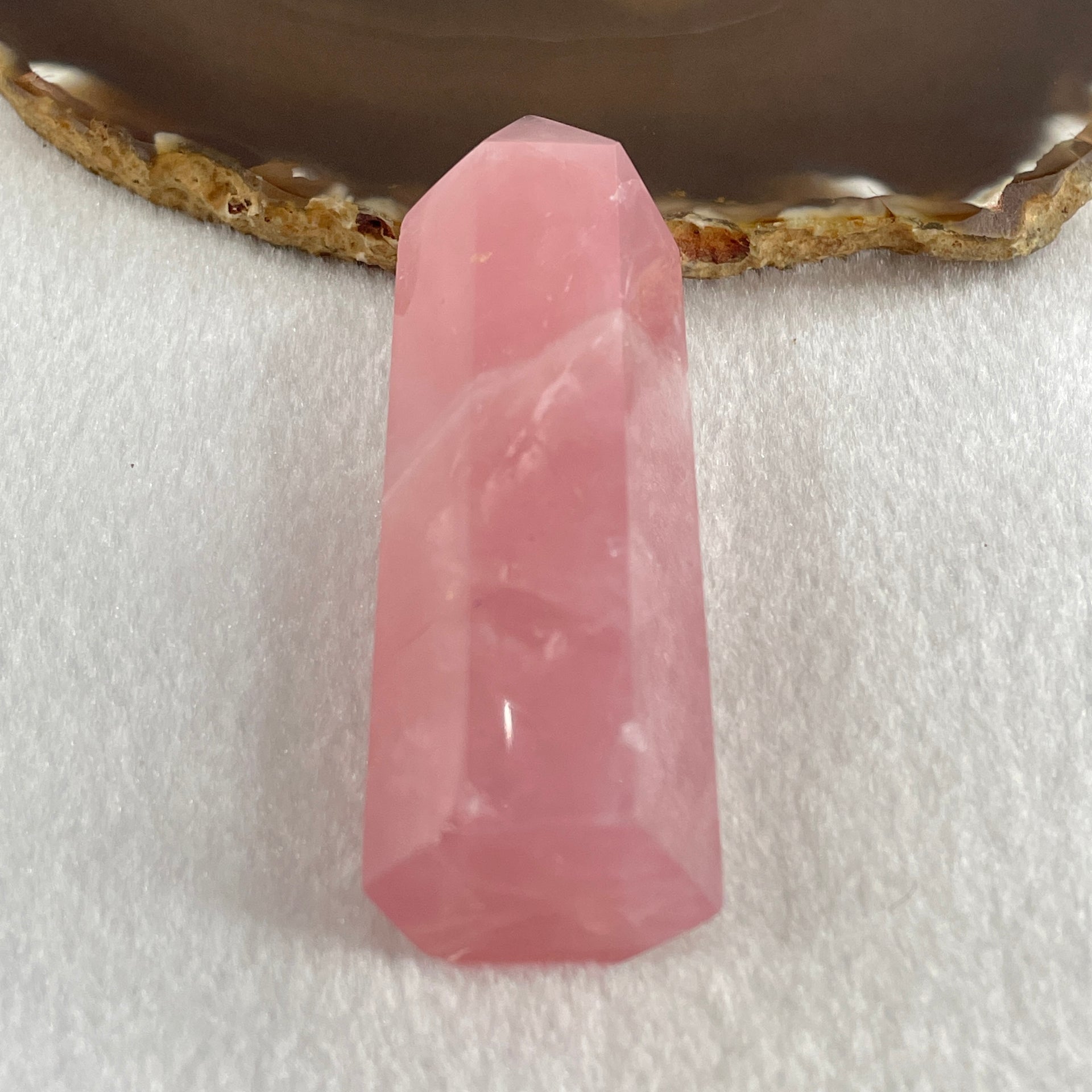 Natural Rose Quartz Tower Display 91.54g 90.0 by 27.0 by 23.1mm - Huangs Jadeite and Jewelry Pte Ltd
