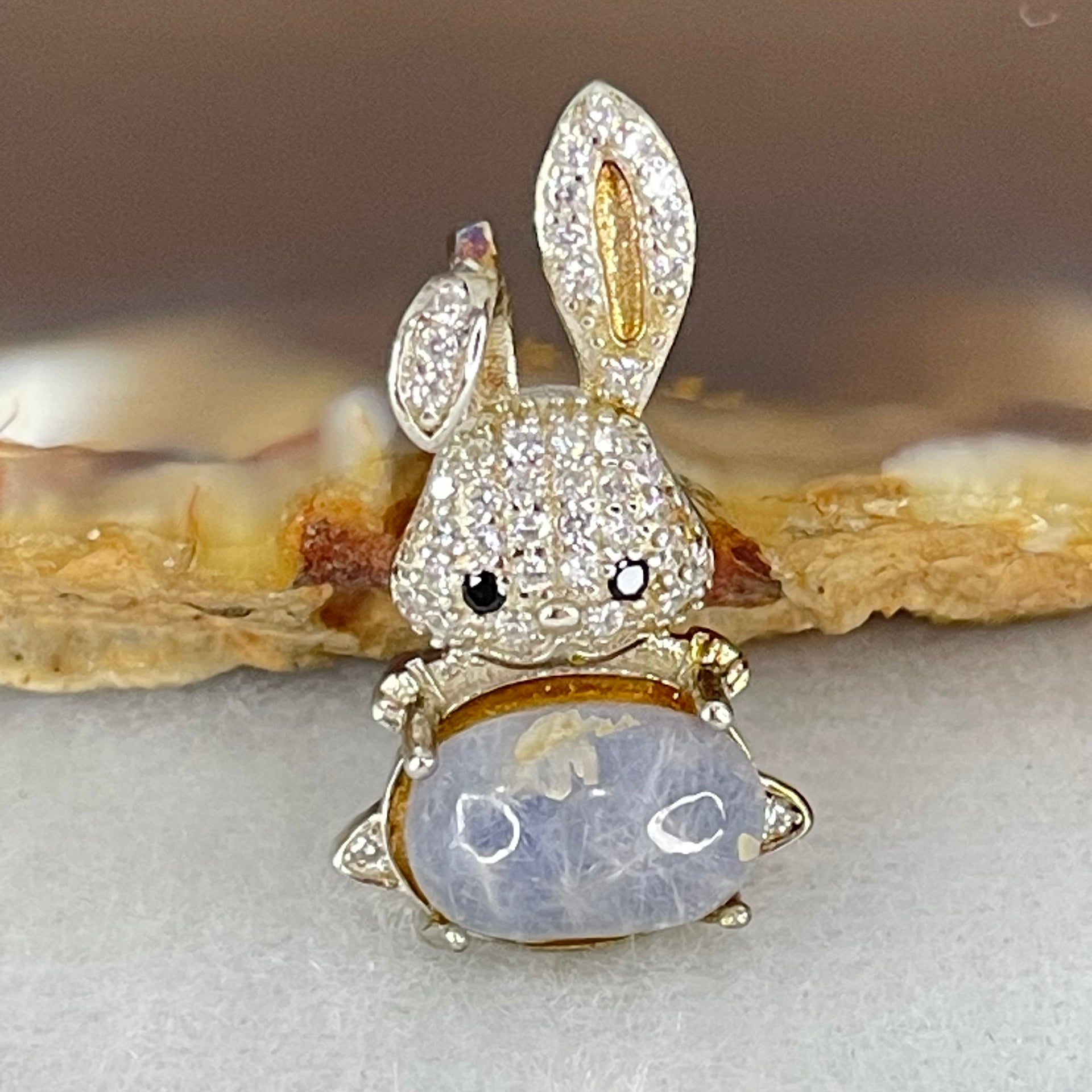 Rare Natural Blue Dumortierite Rutilated Quartz in S925 Sliver Rabbit Pendant 2.35g 9.5 by 6.2 by 4.0mm - Huangs Jadeite and Jewelry Pte Ltd