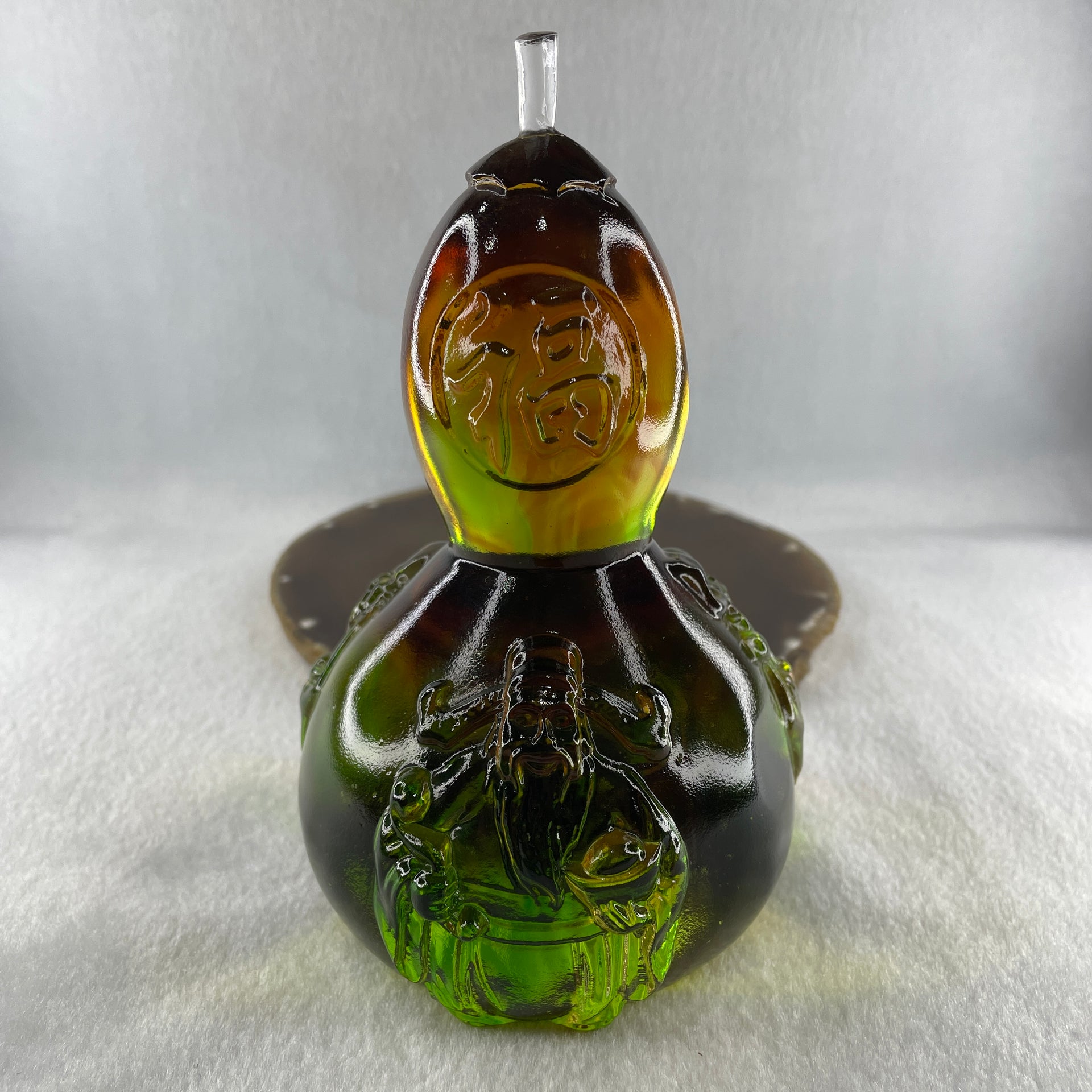 Liuli Fu Lu Shou Hulu Calabash Display 1,263.9g 149.5 by 97.0mm - Huangs Jadeite and Jewelry Pte Ltd