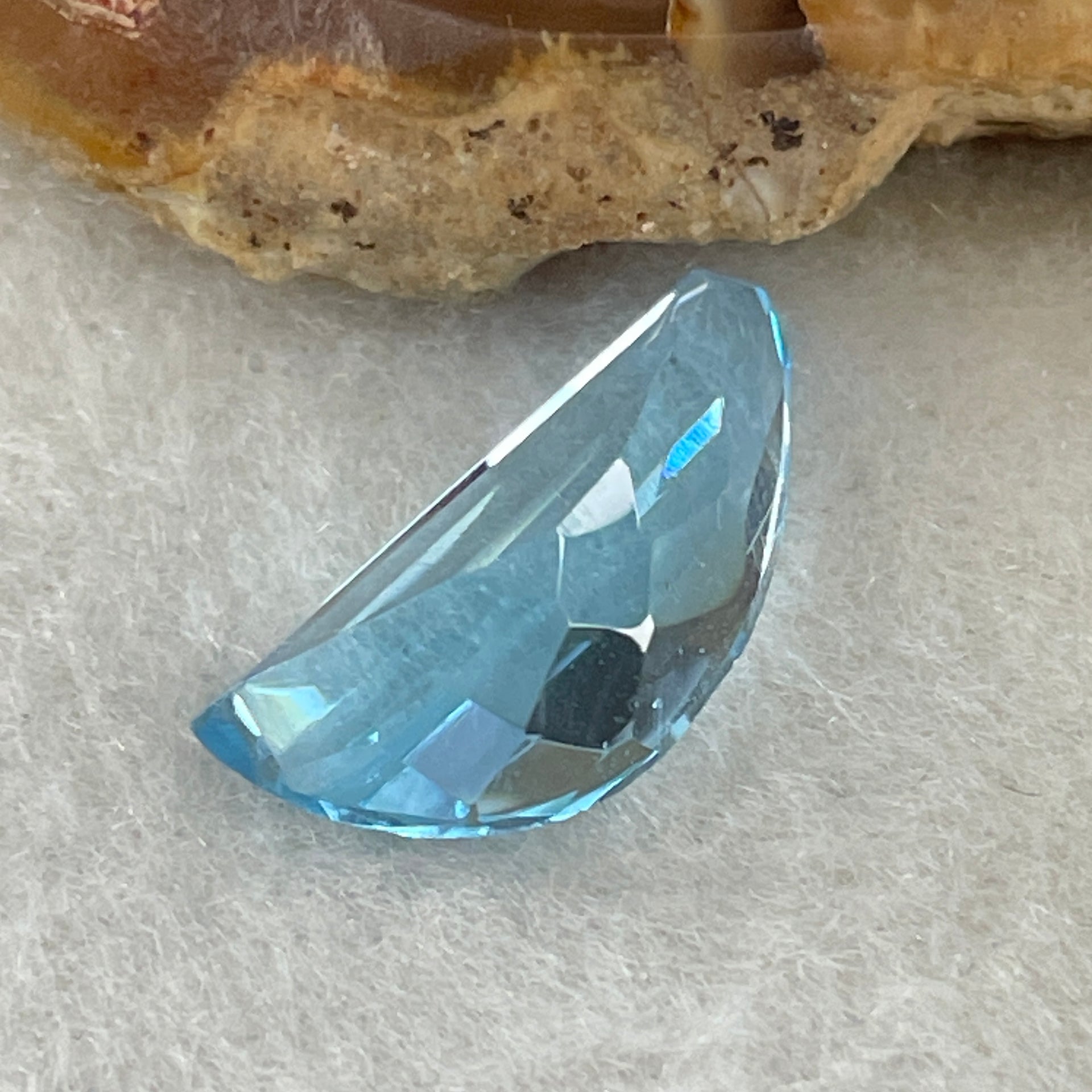Natural Sky Blue Topaz Trillion Shape 7.22ct 17.5 b y 8.4 by 6.2mm - Huangs Jadeite and Jewelry Pte Ltd