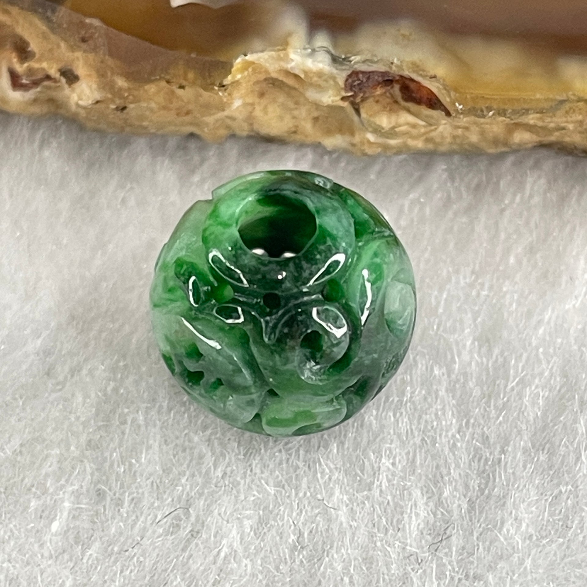 Natural Type A Lao Keng Old Mine Green Jadeite Flora Carving Bead Charm 1.32g 11.0mm - Huangs Jadeite and Jewelry Pte Ltd