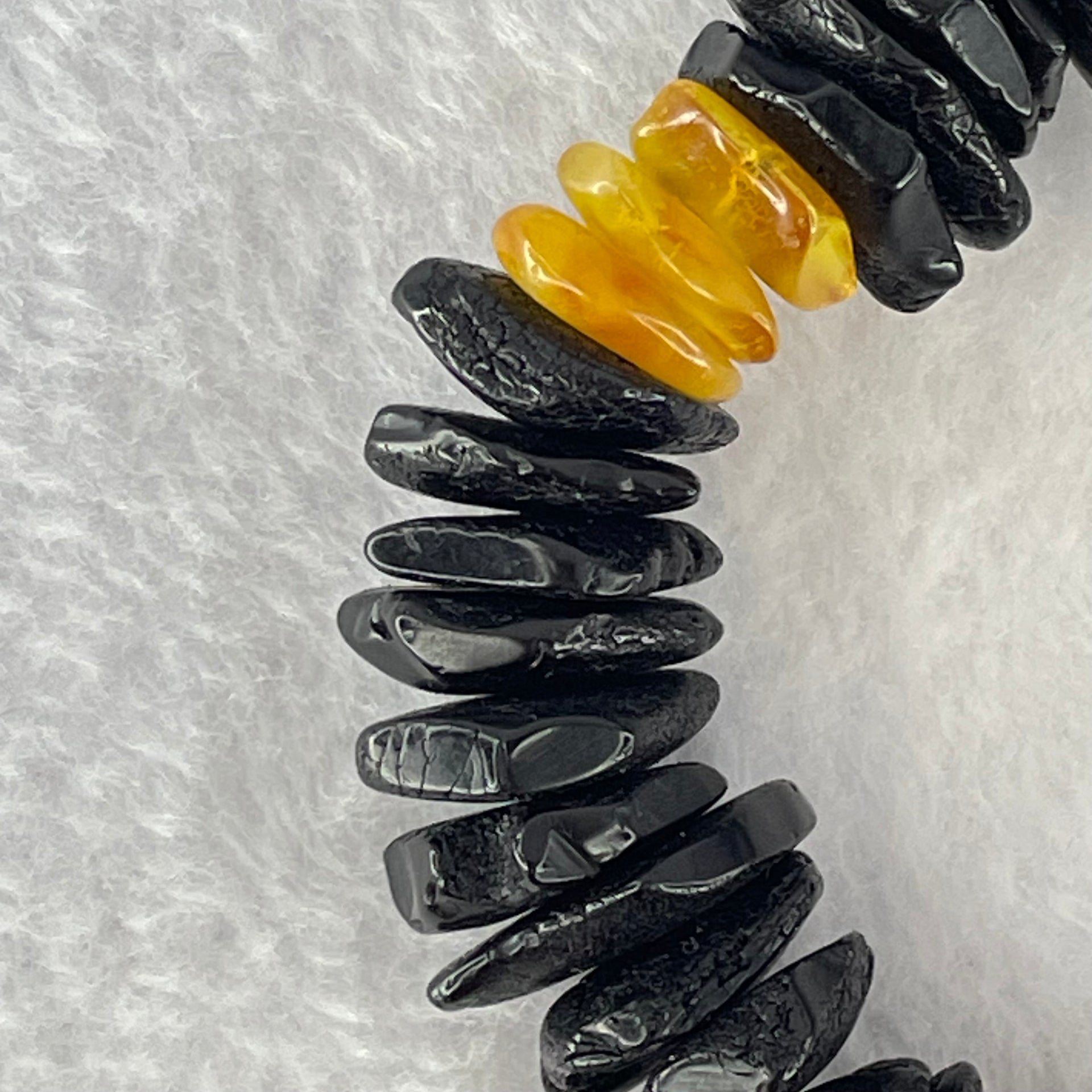 Natural Butterscotch and Blood Amber Irregular Beads Bracelet 28.44g 18cm 17.0 by 15.3 by 5.5mm to 10.9 by 9.8 by 4.0mm 53pcs - Huangs Jadeite and Jewelry Pte Ltd