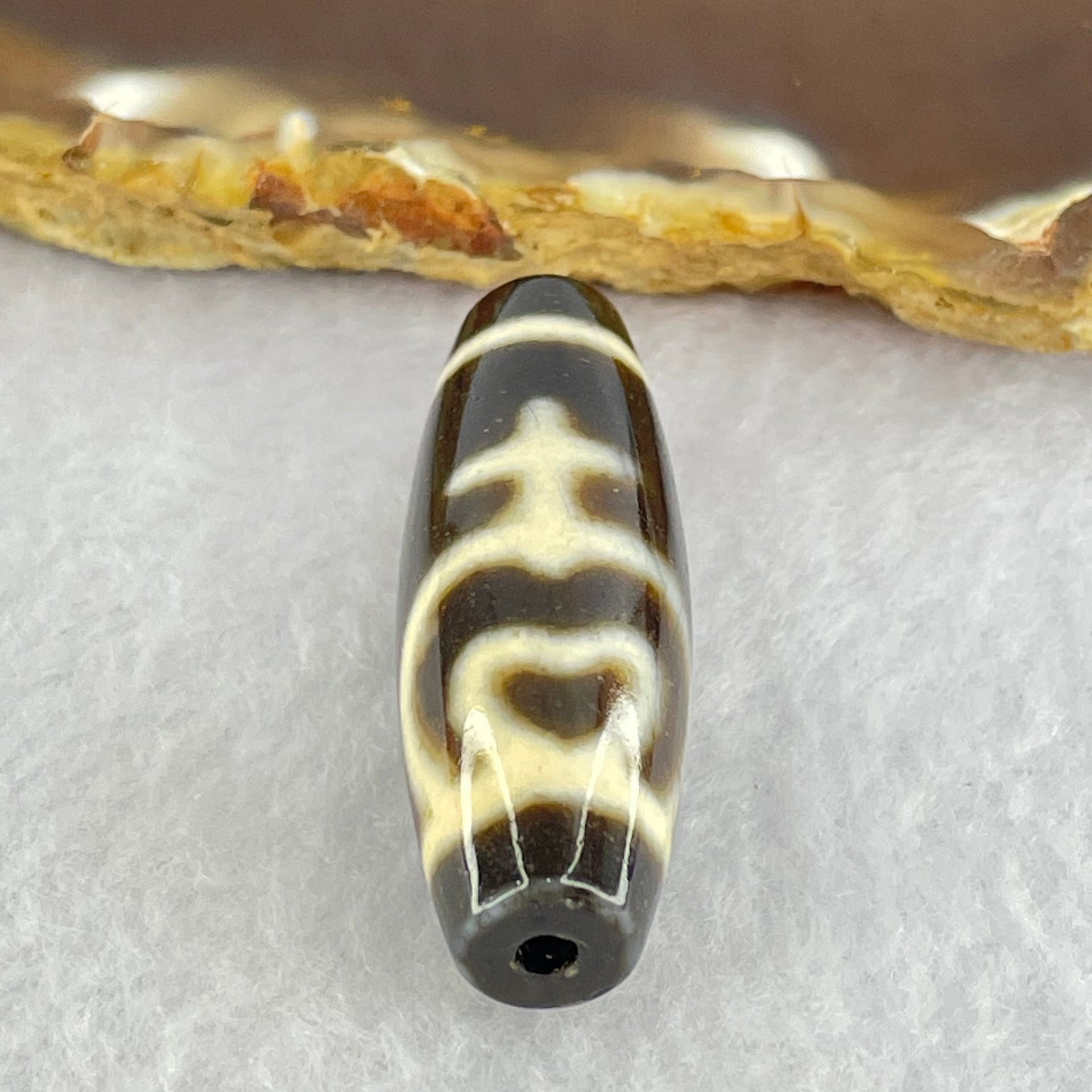 Natural Powerful Tibetan Old Oily Agate Double Nectar Vessel Dzi Bead Heavenly Master (Tian Zhu) 花蜜容器眼天珠 10.32g 39.3 by 13.4mm - Huangs Jadeite and Jewelry Pte Ltd