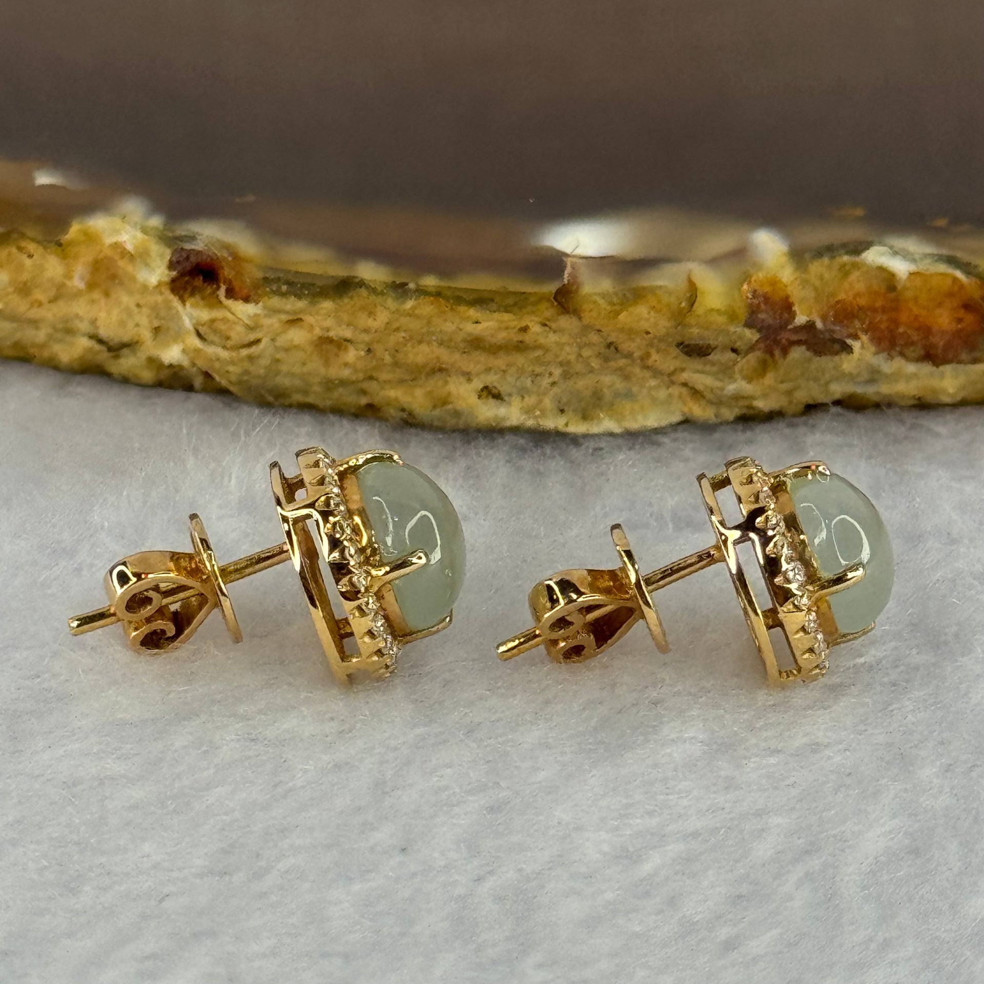 18K 750 Rose Gold Type A Icy Faint Lavender Green Cabochon Jadeite 8.2 by 7.3 by 4.5mm with Natural Diamonds Earrings Pair 3.76g - Huangs Jadeite and Jewelry Pte Ltd