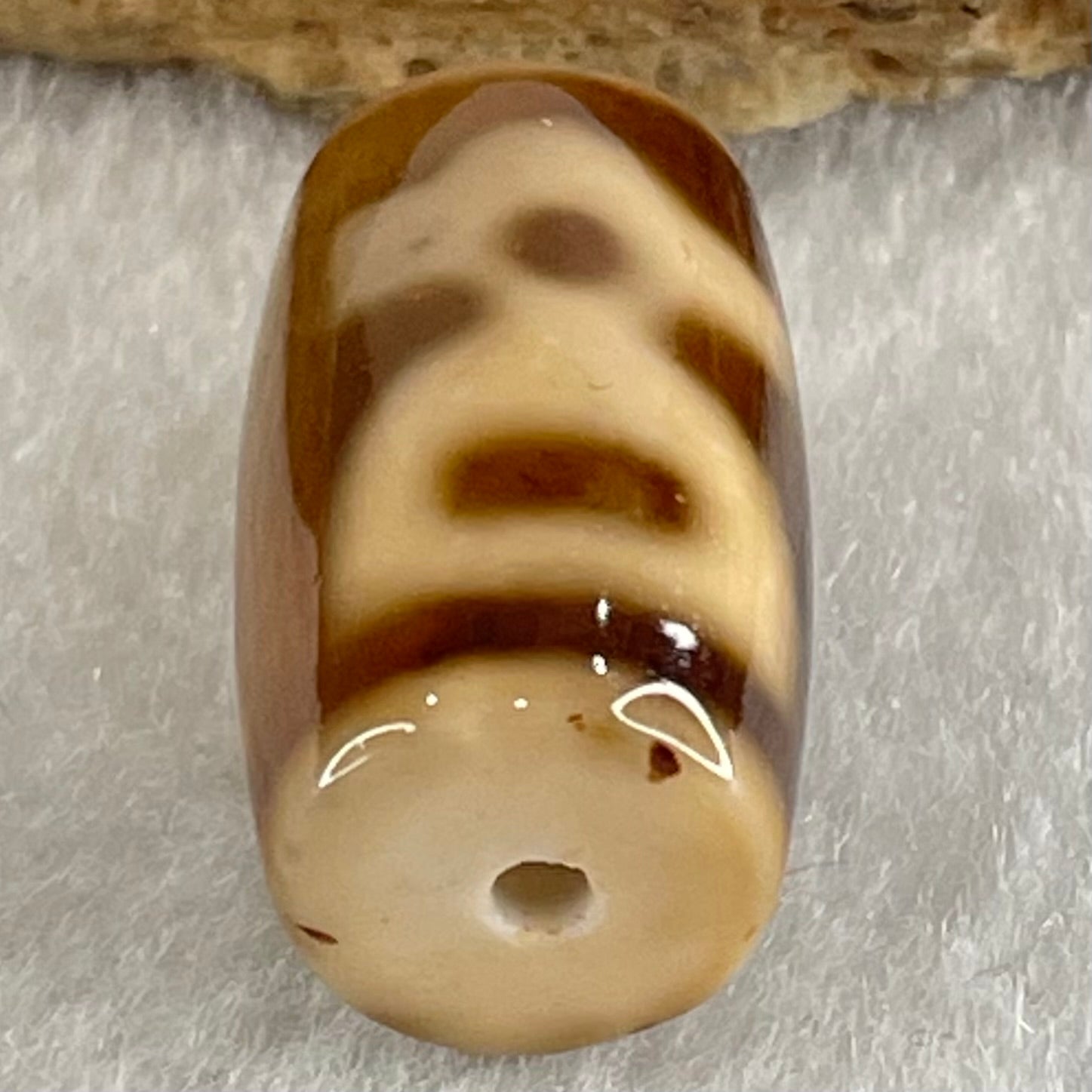 Natural Powerful Tibetan Old Oily Agate Double Cai Shen Dzi Bead Heavenly Master (Tian Zhu) 双财神长天珠 4.84g 19.8 by 11.8mm - Huangs Jadeite and Jewelry Pte Ltd