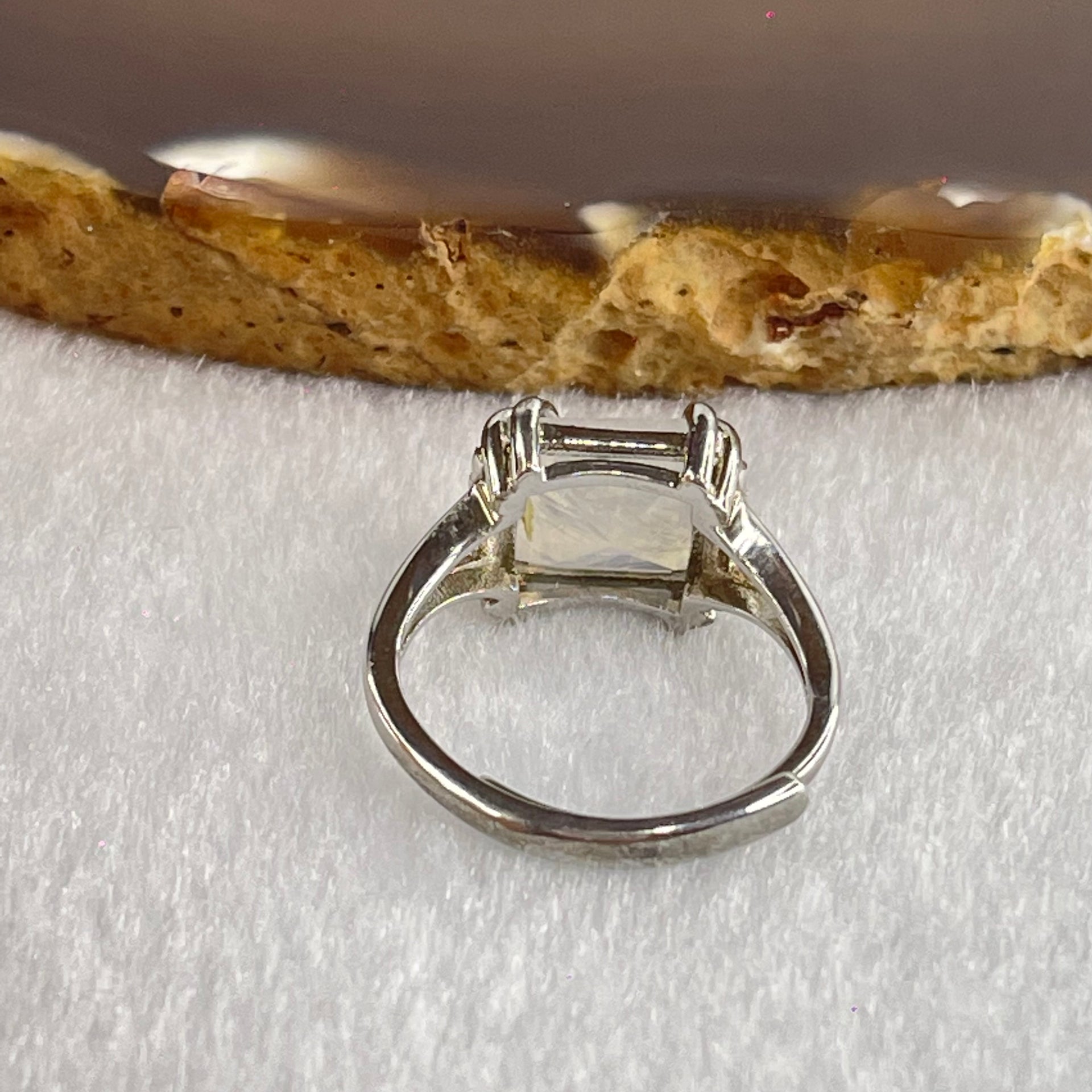 Natural Rainbow Moonstone in S925 Sliver Ring (Adjustable Ring) 2.68g 8.3 by 4.2mm - Huangs Jadeite and Jewelry Pte Ltd