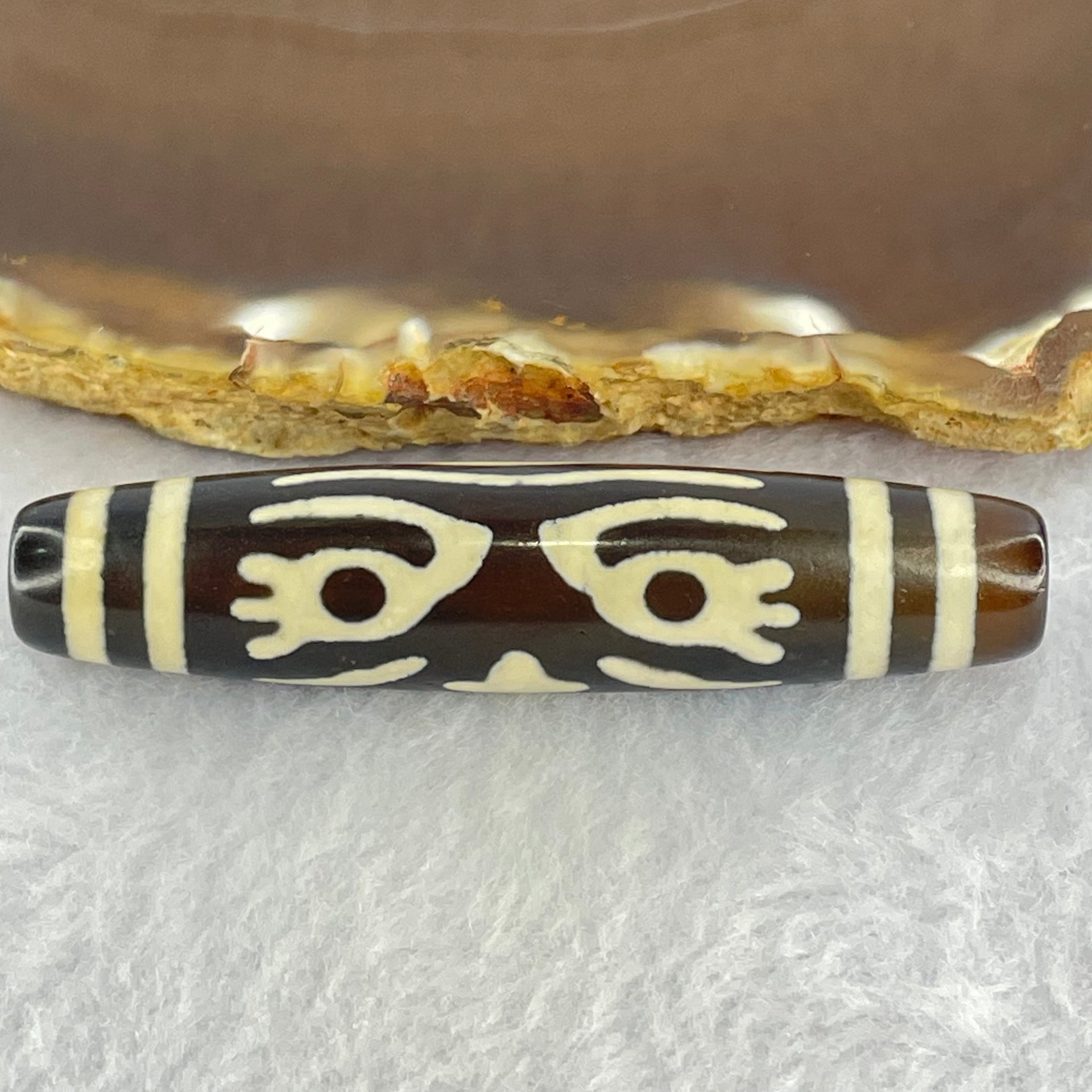 Natural Powerful Tibetan Old Oily Agate Zha Ji La Mu Female Cai Shen Bead Heavenly Master (Tian Zhu) 扎吉拉木女财神天珠 15.42g 58.5 by 13.3mm - Huangs Jadeite and Jewelry Pte Ltd