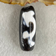 Natural Powerful Tibetan Old Oily Agate Green Tara Dzi Bead Heavenly Master (Tian Zhu) 绿度母天珠 4.50g 28.5 by 10.4mm - Huangs Jadeite and Jewelry Pte Ltd