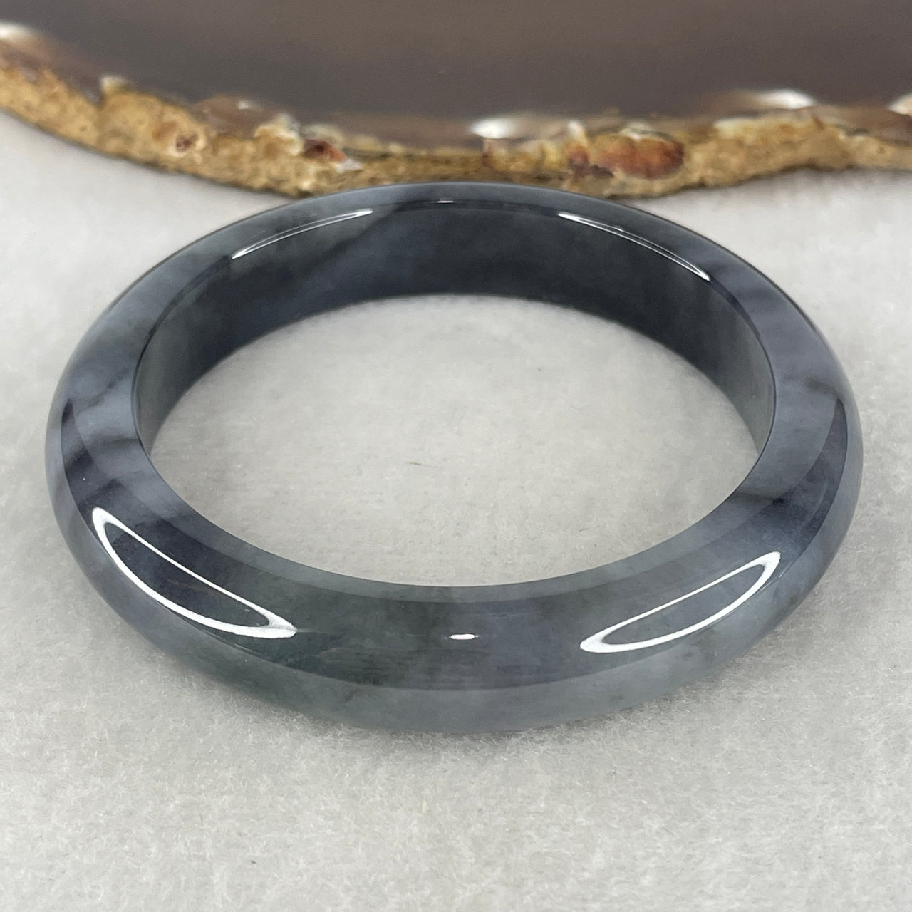 Natural Type A Monochromatic Jadeite Bangle | 54.7mm Deep Charcoal Grey with Shimmering Light Grey Mist | Slight Internal Lines "Fei Cui" Round Wrist Heirloom (51.88g 11.5x8.2mm)
