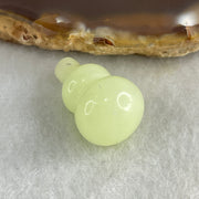 Natural Light Green Chalcedony Mini Hulu Display 4.69g 22.7 by 14.2mm - Huangs Jadeite and Jewelry Pte Ltd
