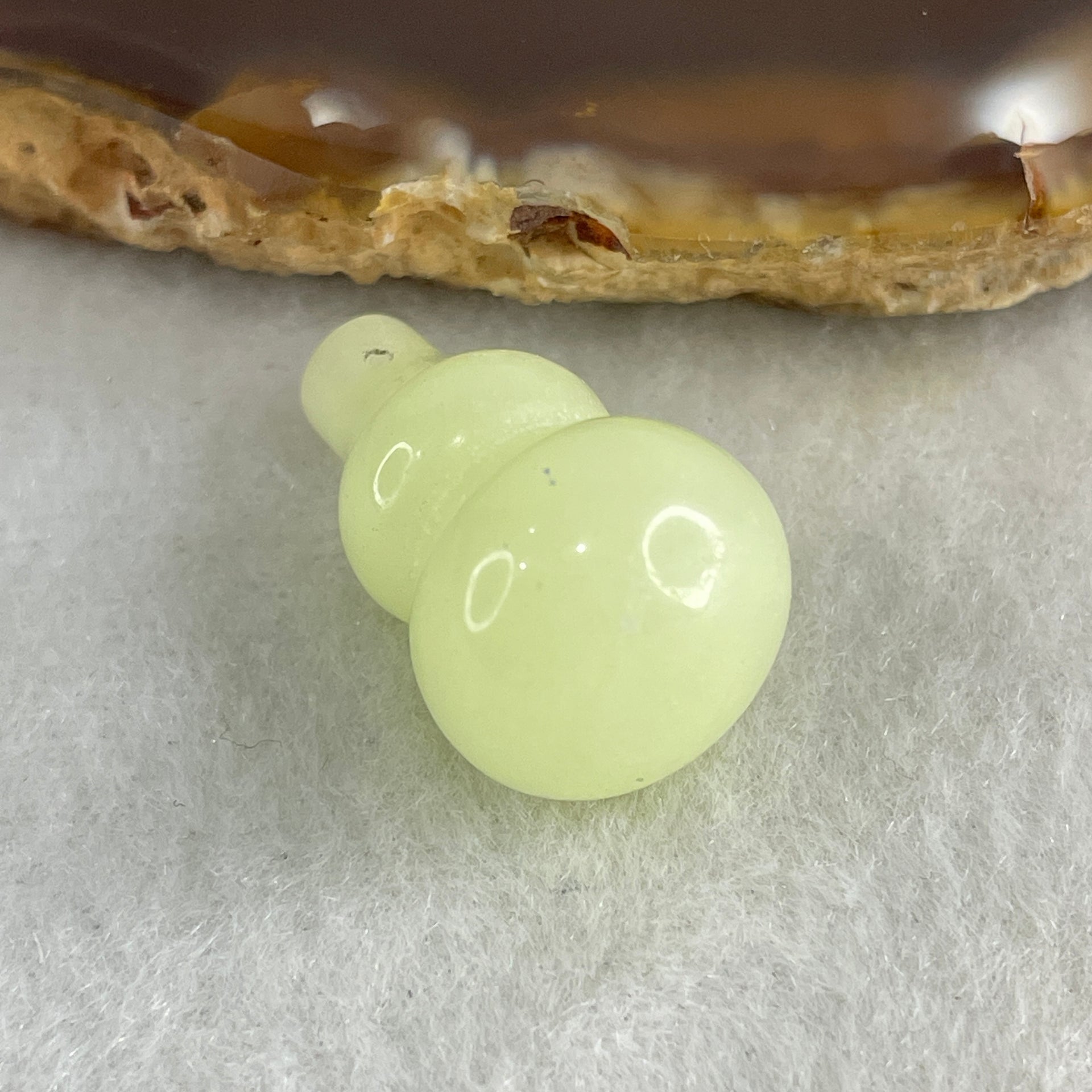 Natural Light Green Chalcedony Mini Hulu Display 4.69g 22.7 by 14.2mm - Huangs Jadeite and Jewelry Pte Ltd
