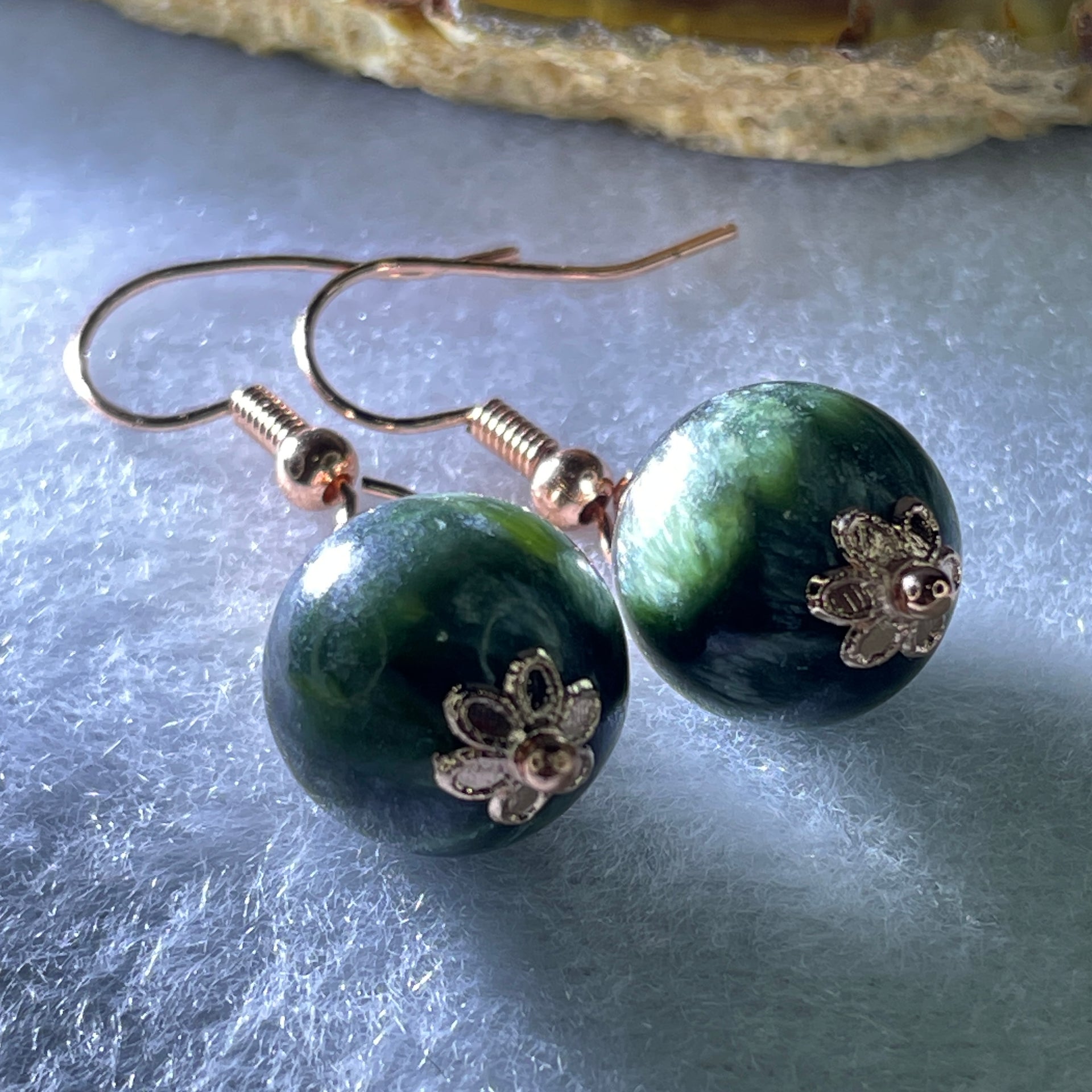 Natural Green Seraphinite Bead Earring 5.81g 12.0mm - Huangs Jadeite and Jewelry Pte Ltd