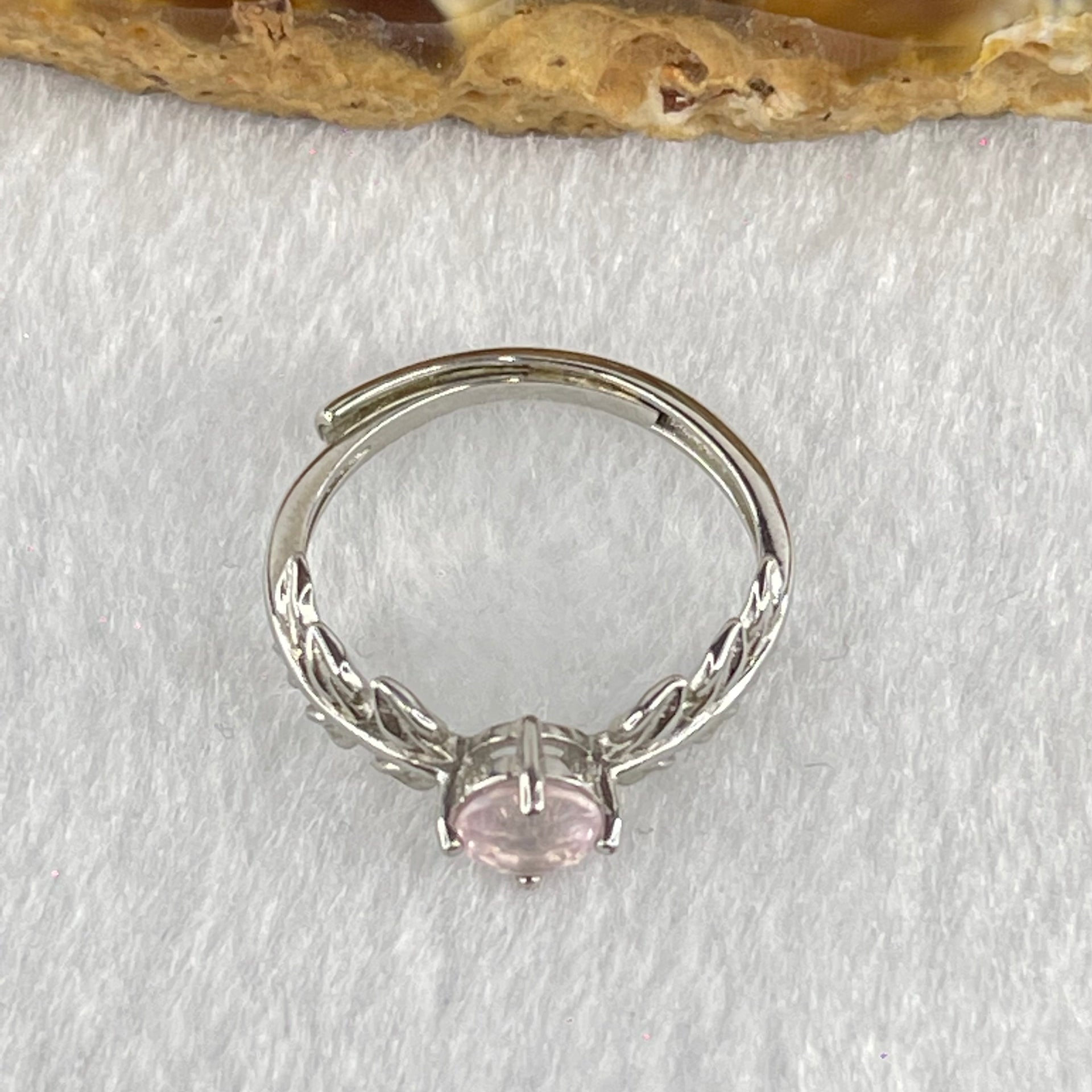 Natural Pink Morganite with Crystals In S925 Sliver Ring (Adjustable Size) 1.85g 4.8 by 3.5mm - Huangs Jadeite and Jewelry Pte Ltd