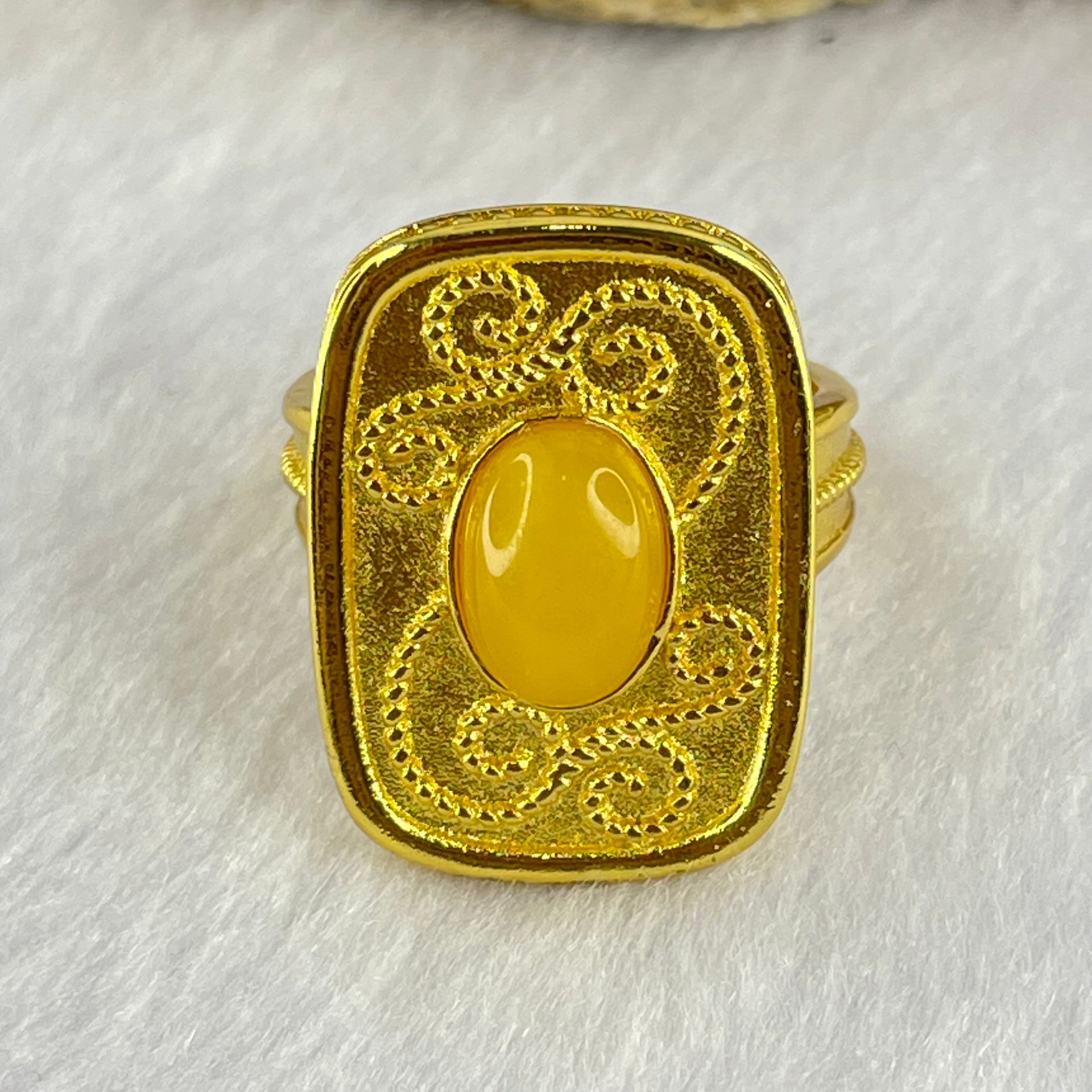 Natural Butterscotch Amber in  Sliver Gold Color Ring (Adjustable Size) 7.49g 10.1 by 6.7 by 3.5mm - Huangs Jadeite and Jewelry Pte Ltd