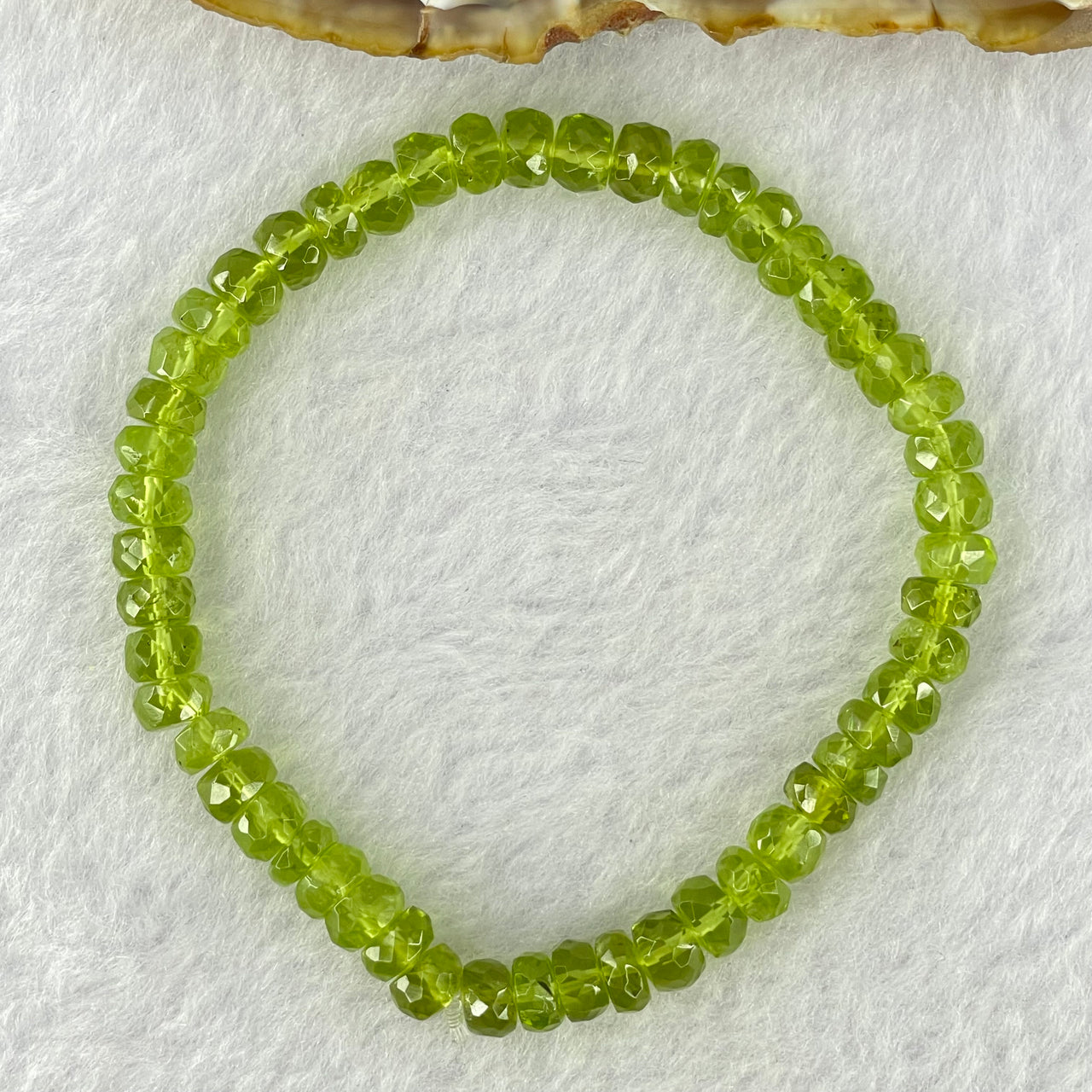 Natural Faceted Peridot Beads Bracelet 天然绿橄榄石手链 12.36g 15.5cm 5.9mm 51 Beads - Huangs Jadeite and Jewelry Pte Ltd
