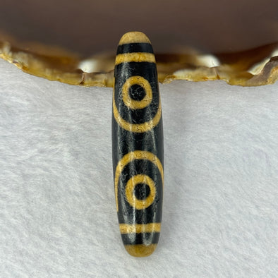 Natural Powerful Tibetan Old Oily Agate 3 Eyes Dzi Bead Heavenly Master (Tian Zhu) 三眼天诛 15.08g 57.6 by 13.4mm - Huangs Jadeite and Jewelry Pte Ltd