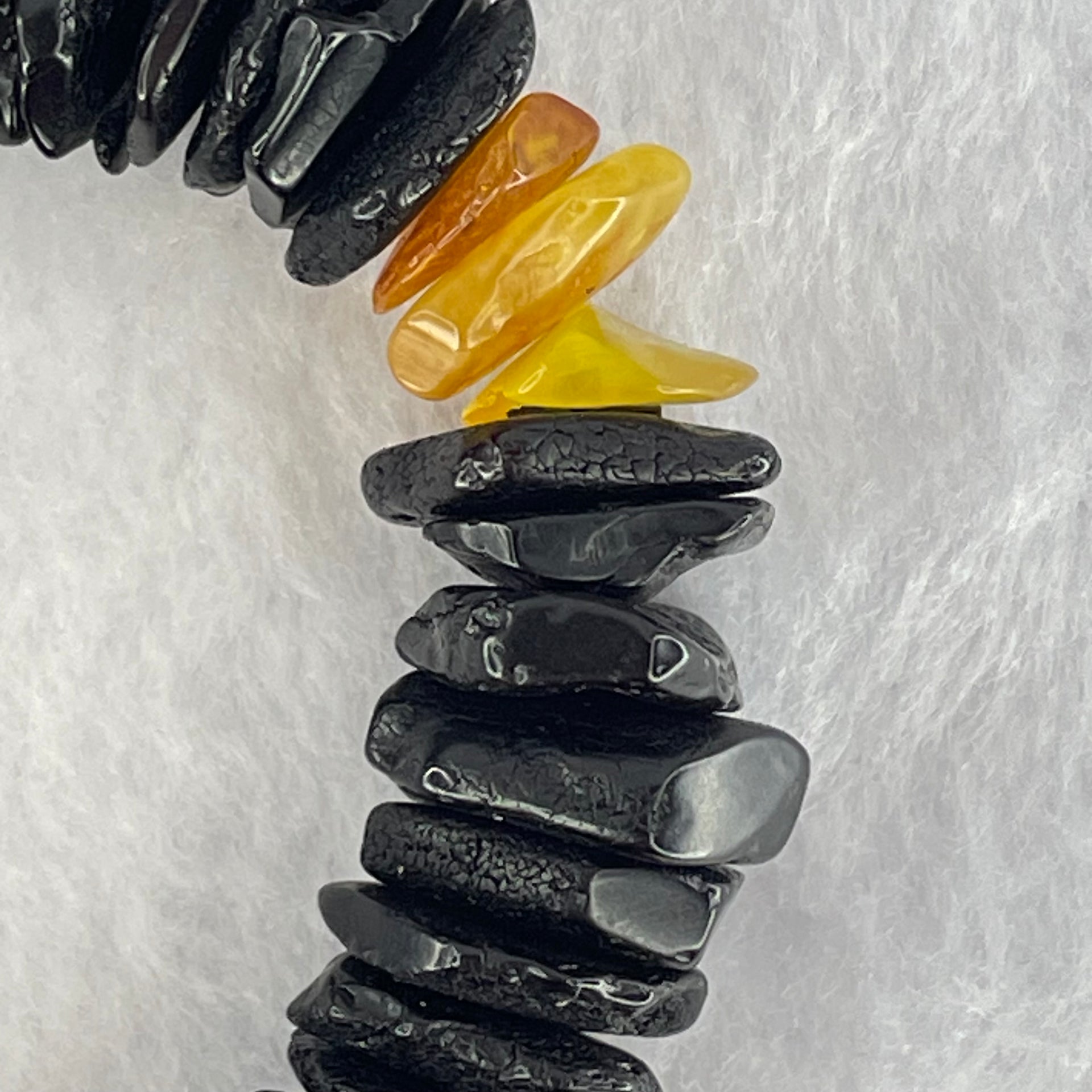 Natural Butterscotch and Blood Amber Irregular Beads Bracelet 28.44g 18cm 17.0 by 15.3 by 5.5mm to 10.9 by 9.8 by 4.0mm 53pcs - Huangs Jadeite and Jewelry Pte Ltd