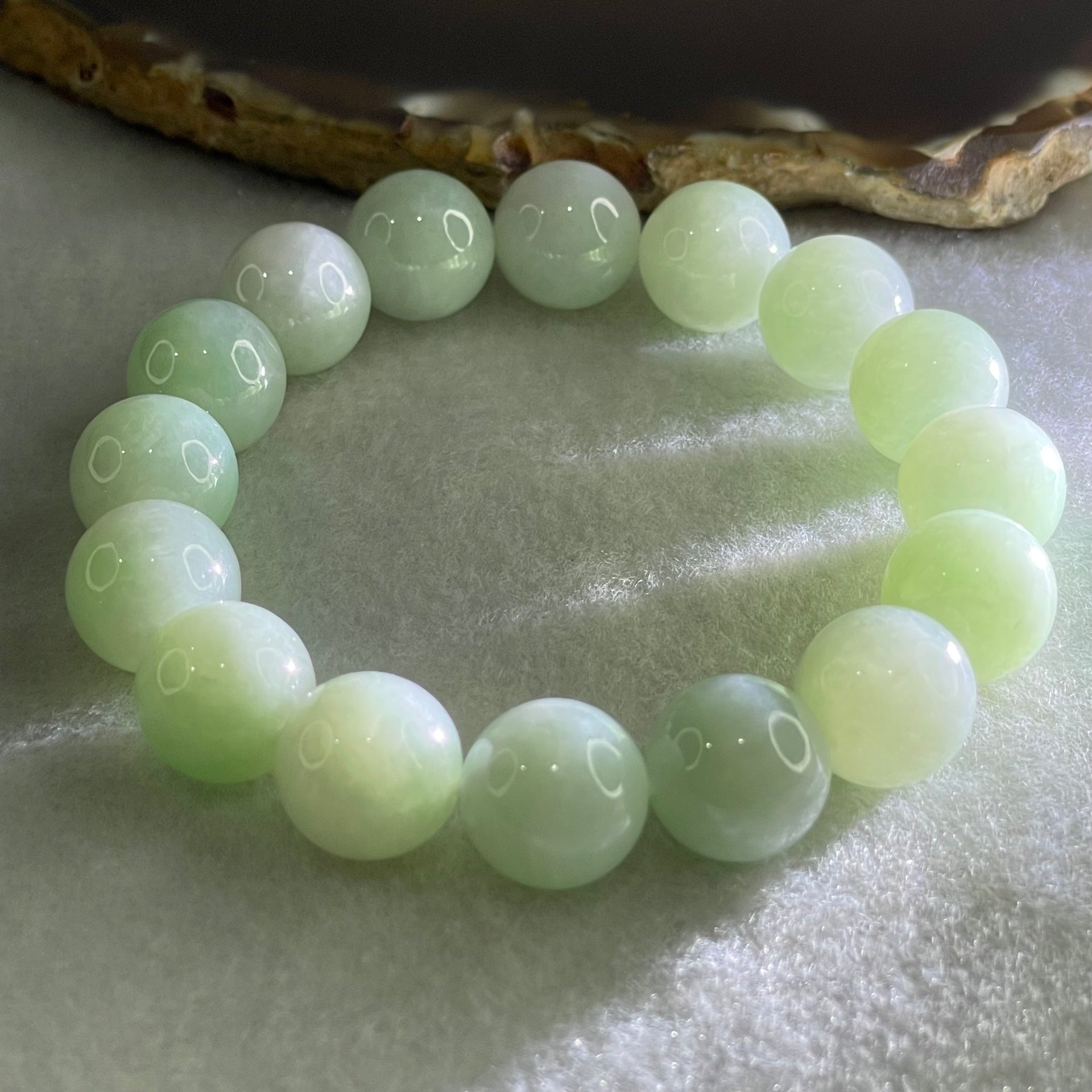 Type A Light Green Jadeite Beads Bracelet 55.91g 16cm 12.7mm 16 Beads - Huangs Jadeite and Jewelry Pte Ltd